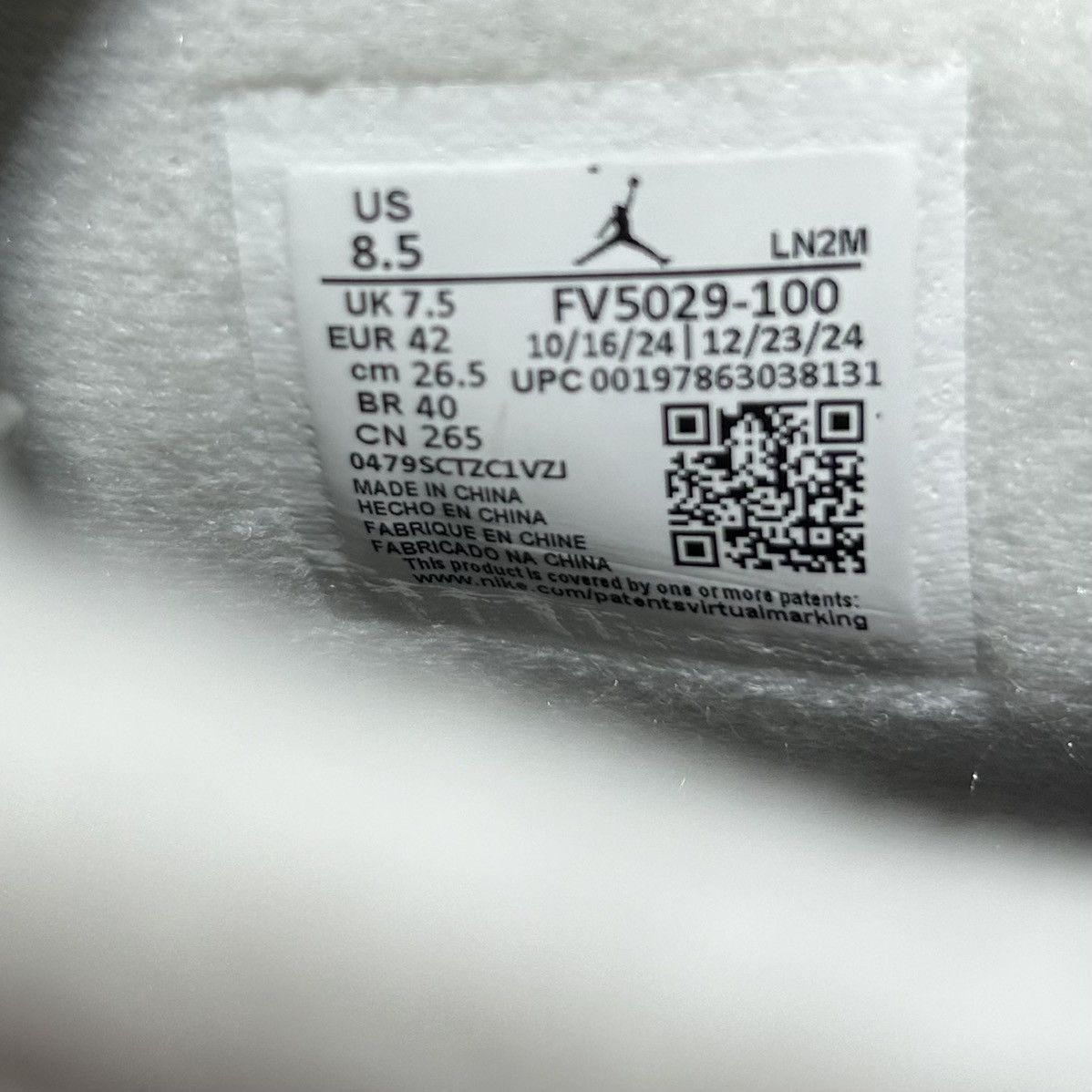 Nike Air Jordan 4 Retro OG White Cement 2025 Mens 8.5 FV5029-100 Size US 8.5 / EU 41-42 - 7 Thumbnail