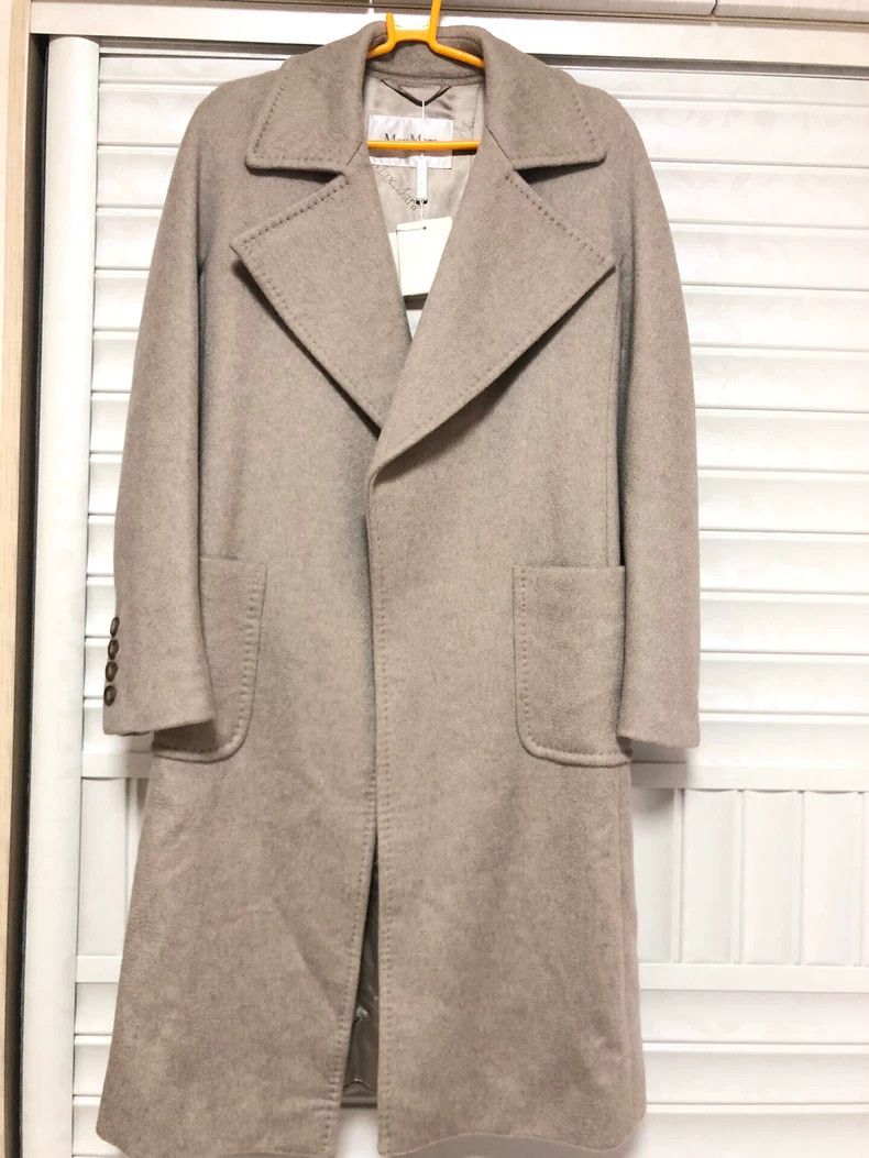 Max Mara Max Mara Lace up bathrobe 100% cashmere Size L / US 10 / IT 46 - 2 Thumbnail