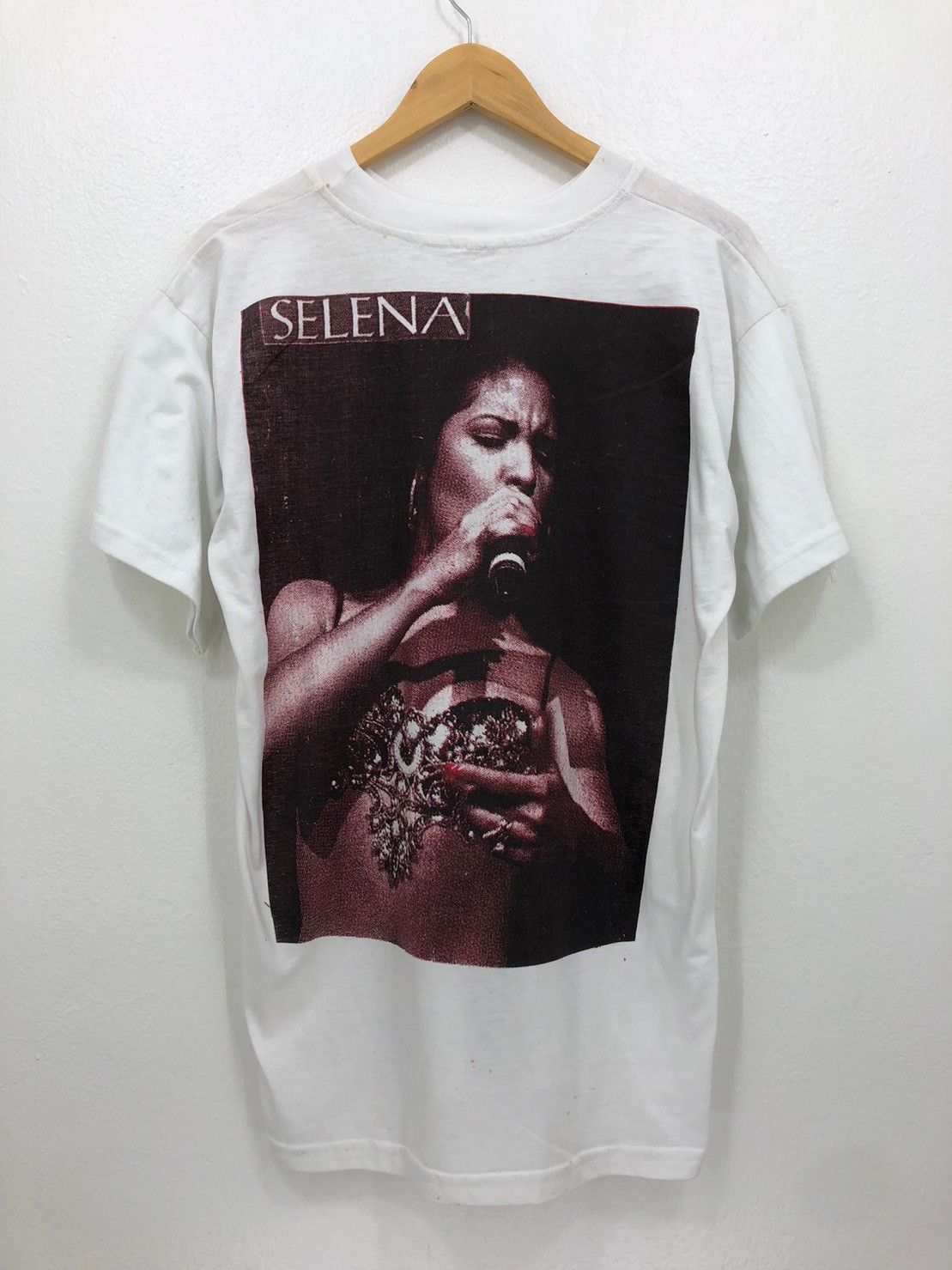 Vintage Vintage 90s-00's Selena Aniversario shirt 1er Size US L / EU 52-54 / 3 - 4 Thumbnail