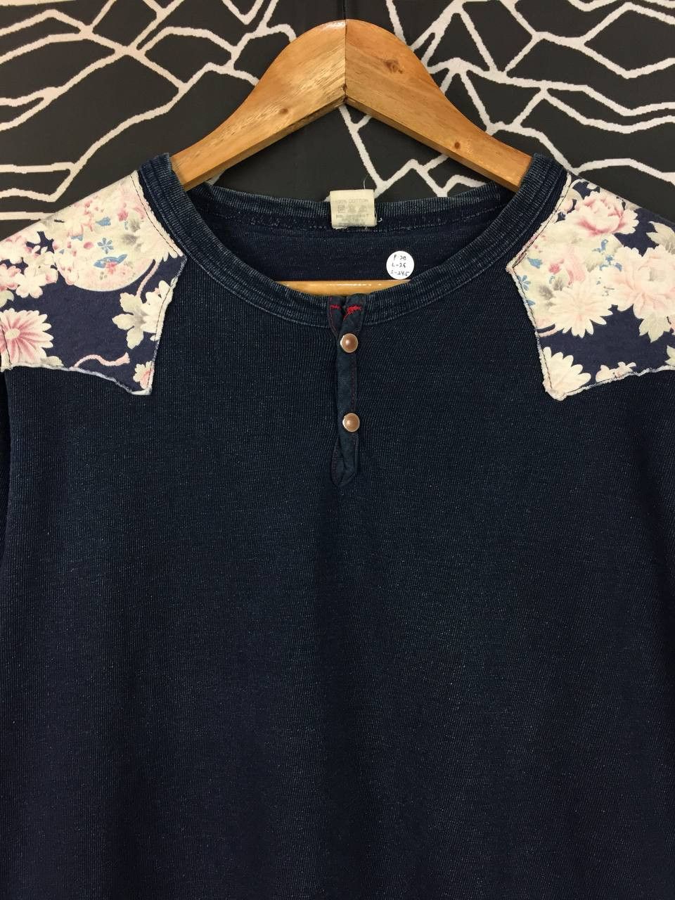 Japanese Brand Concept by Eternal Floral Patchwork Sashiko-Style Henley Tee Size US M / EU 48-50 / 2 - 3 Thumbnail
