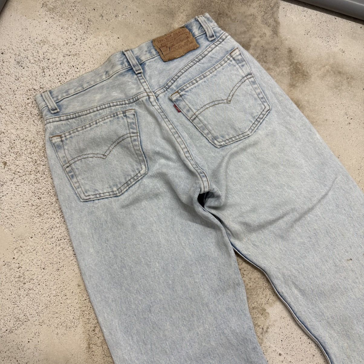 Levi's Vintage 90s Levis 501 Buttonfly Distressed Marks Denim Pants Size US 27 - 9 Thumbnail