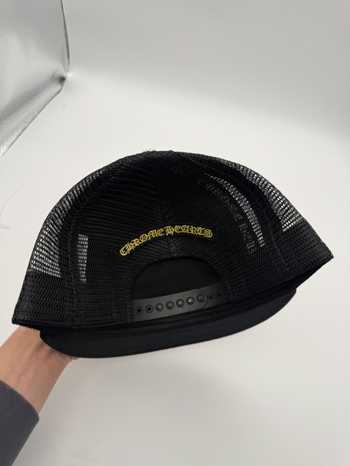 Chrome Hearts Chrome Hearts Seal Cross Plus Patch Black Trucker Hat Size ONE SIZE - 3 Thumbnail