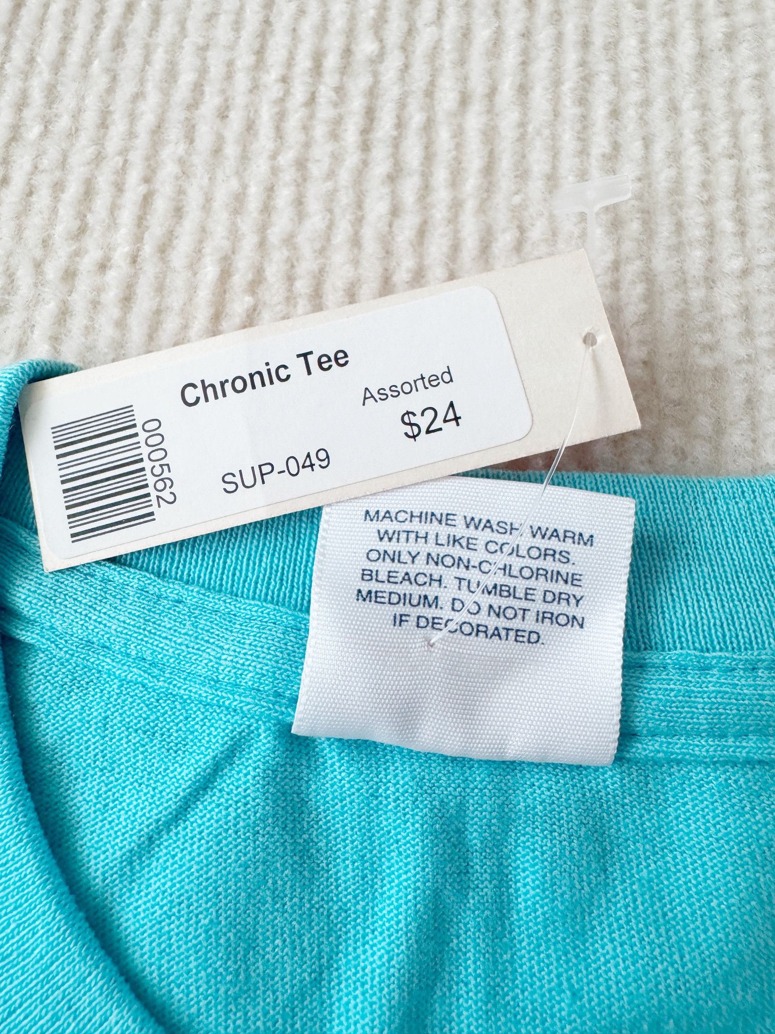 Supreme DS 2002 Supreme The Chronic Weed Logo Dr Dre T-Shirt Size US L / EU 52-54 / 3 - 4 Thumbnail