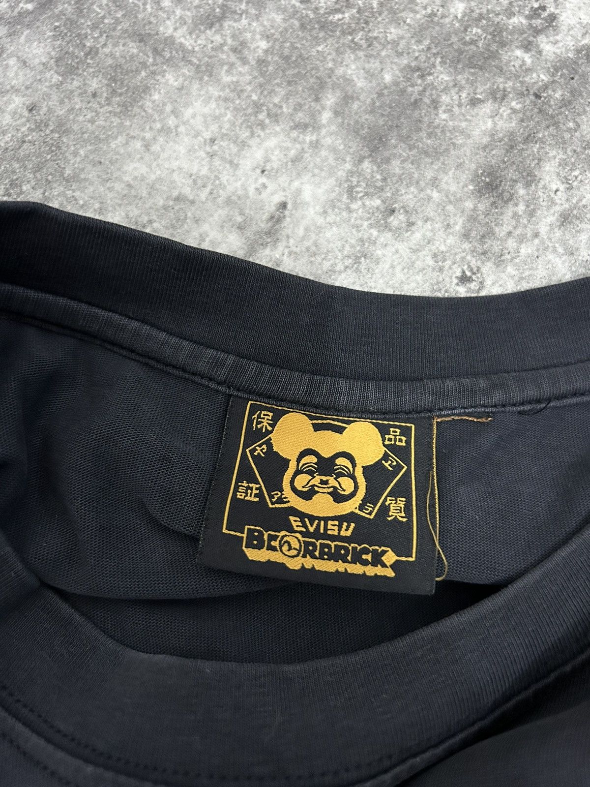 Evisu × Japanese Brand × Medicom Toy Evisu X Bearbrick Tshirt Size US XL / EU 56 / 4 - 6 Thumbnail