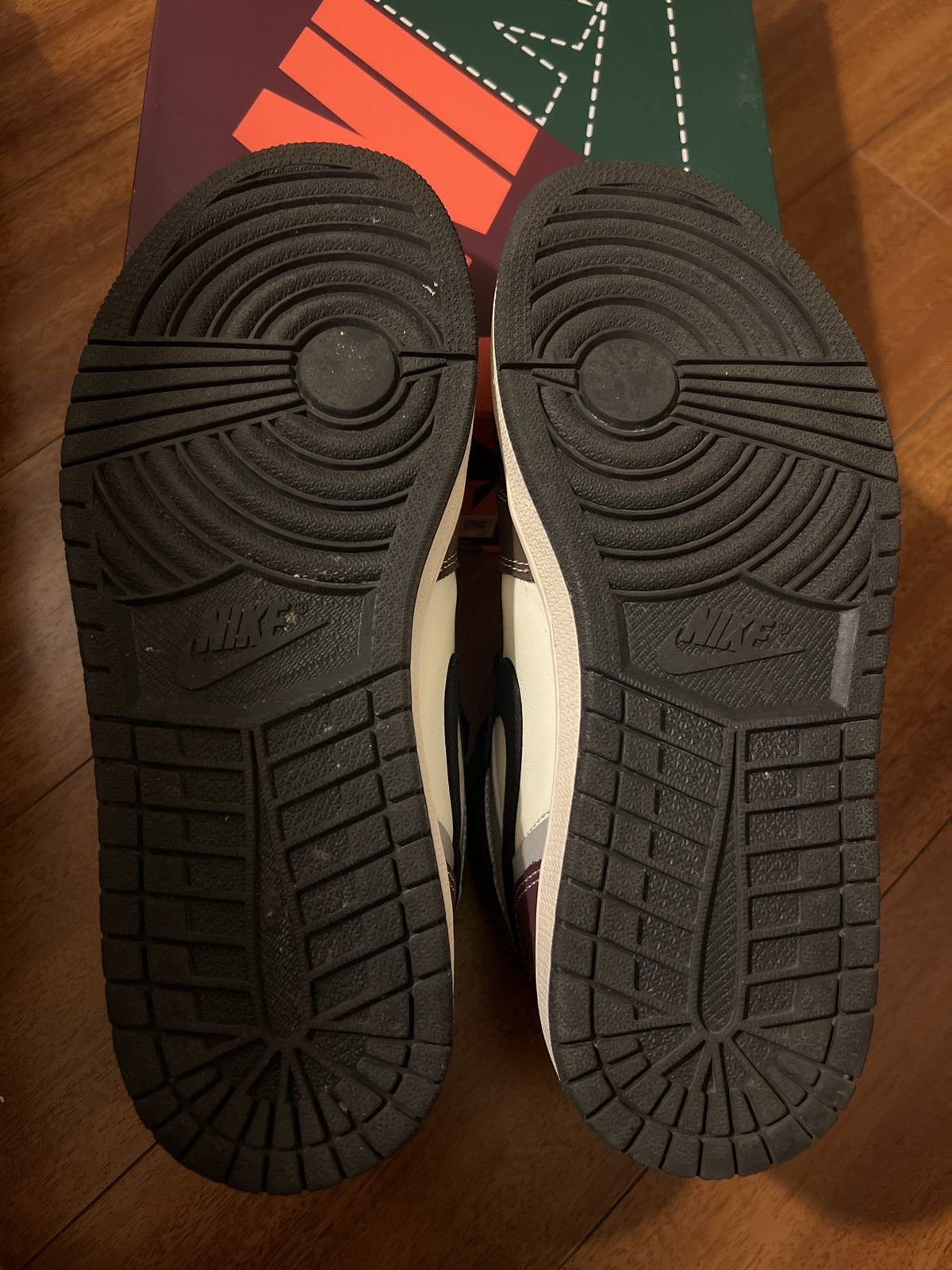 Jordan Brand × Nike Air Jordan 1 Hand Crafted Size US 9 / EU 42 - 5 Thumbnail
