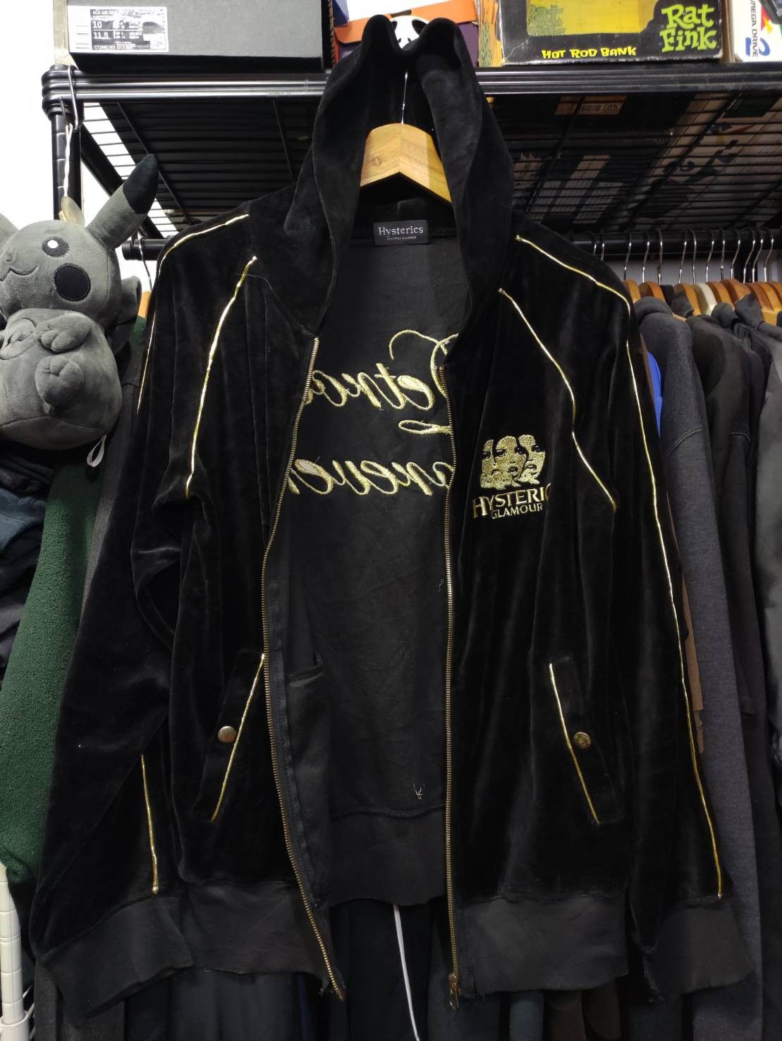 Hysteric Glamour Vtg 00's Hysteric Glamour " Detroit Forever " Velvet Hoodie Size US S / EU 44-46 / 1 - 4 Thumbnail