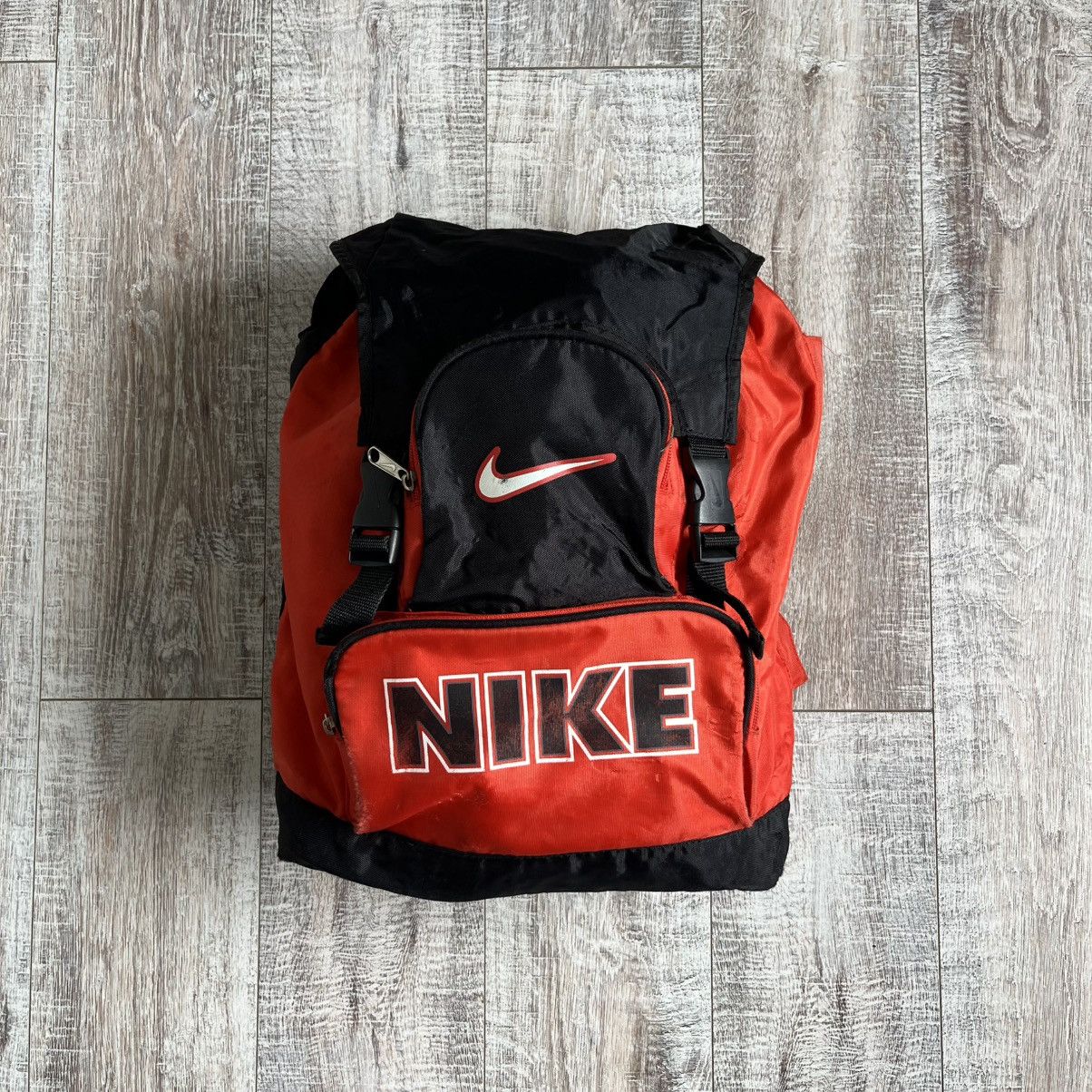 Nike Nike Vintage Y2k Backpack Size ONE SIZE - 1 Thumbnail