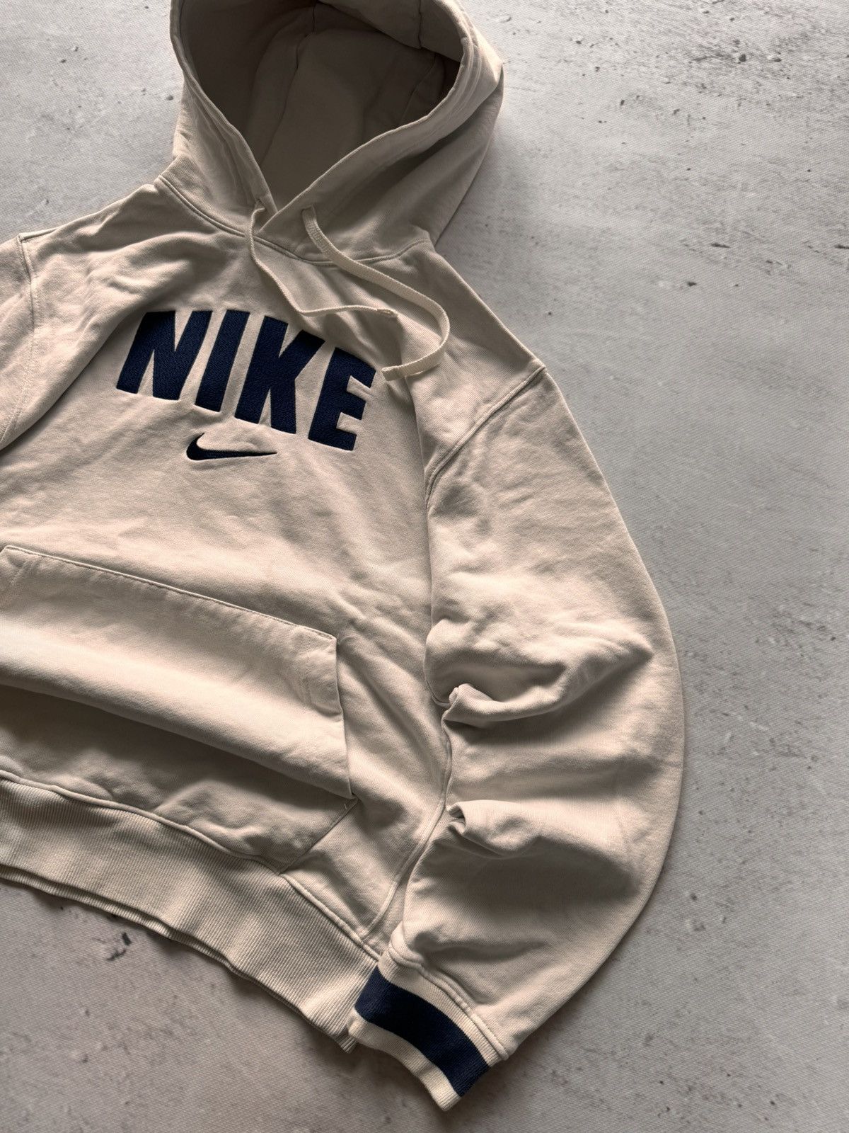 Nike × Vintage NIKE VINTAGE CENTER LOGO OVERSIZE BOXY HOODIE Size US M / EU 48-50 / 2 - 3 Thumbnail