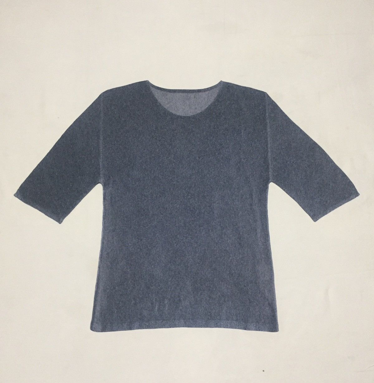 Pleats Please Issey Miyake PLEATS PLEASE ISSEY MIYAKE Short Sleeve Size S / US 4 / IT 40 - 1 Thumbnail
