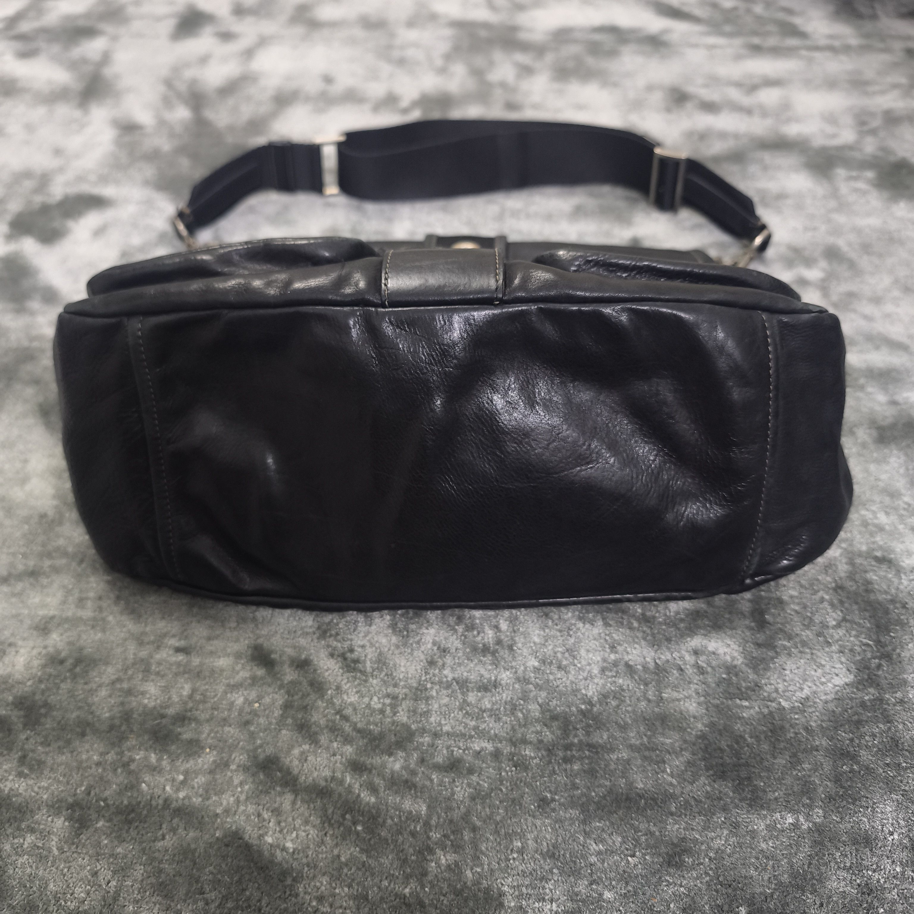 Prada PRADA Vintage Double Pocket Full Leather Bag Size ONE SIZE - 6 Thumbnail