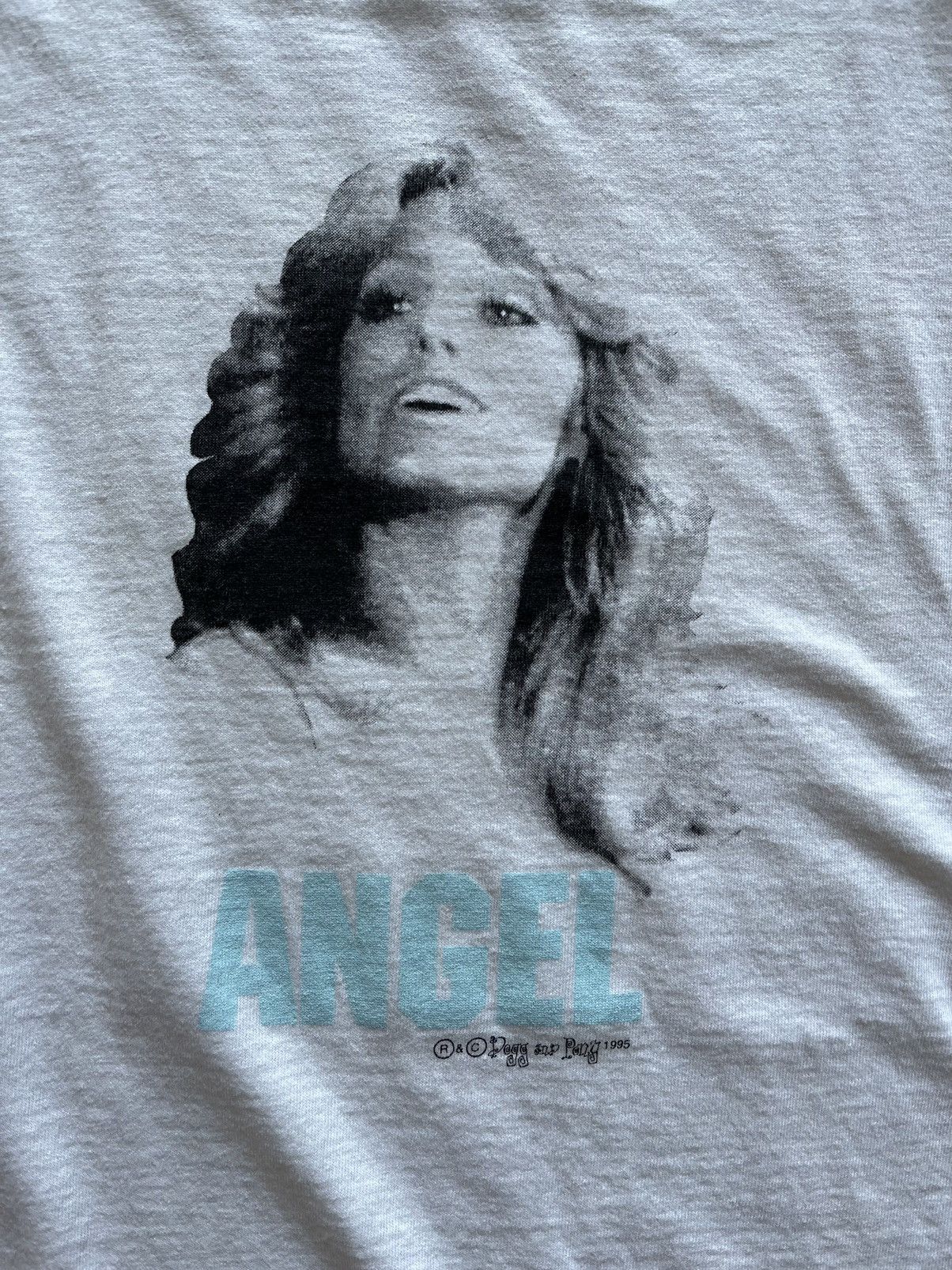 Vintage Vintage 90s Farrah Fawcett Angel T Shirt Size US L / EU 52-54 / 3 - 2 Thumbnail