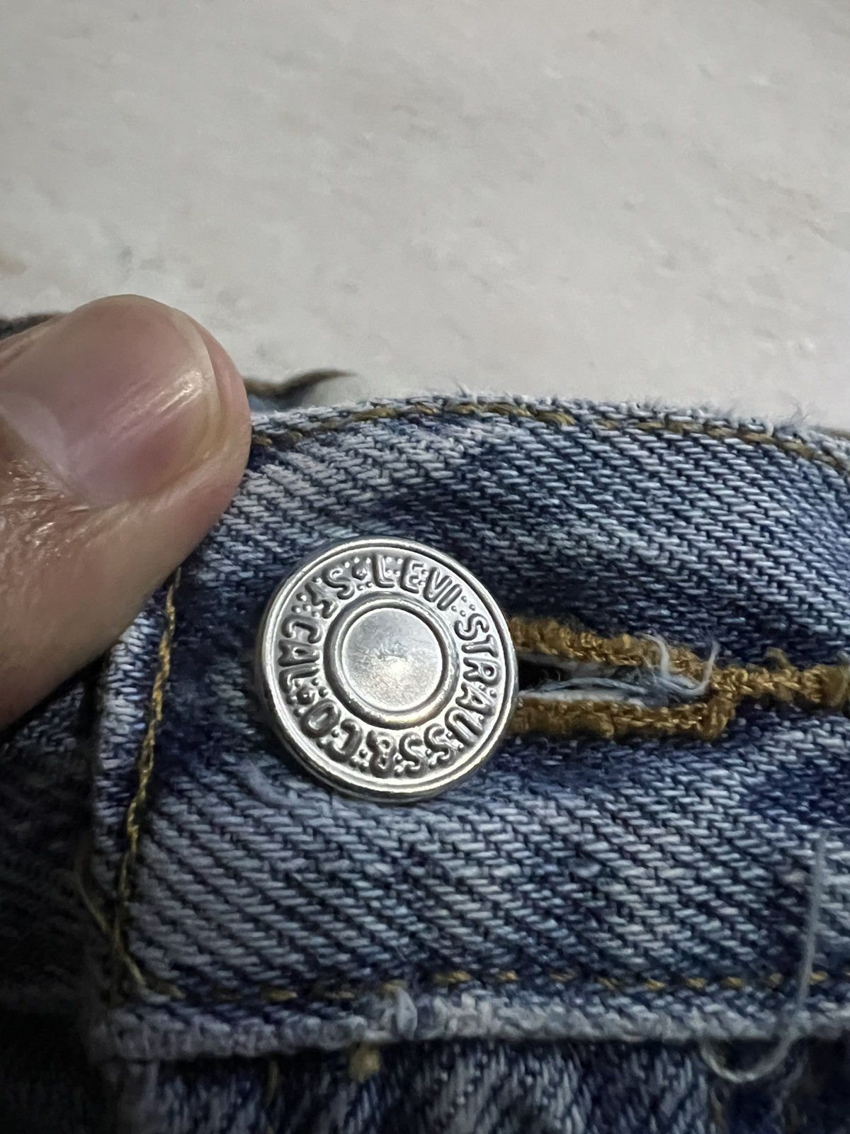 Levi's × Levi's Vintage Clothing × Vintage Vintage Levis 550 Light Wash Jean Size US 30 / EU 46 - 8 Thumbnail