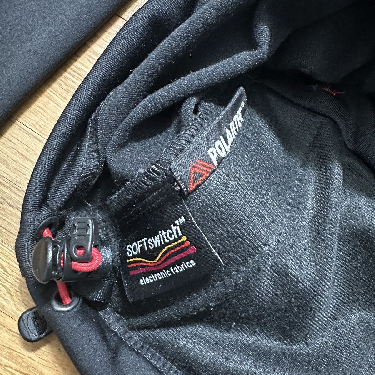 The North Face Vintage The North Face Summit Series Polartec Heat jacket Size US L / EU 52-54 / 3 - 4 Thumbnail