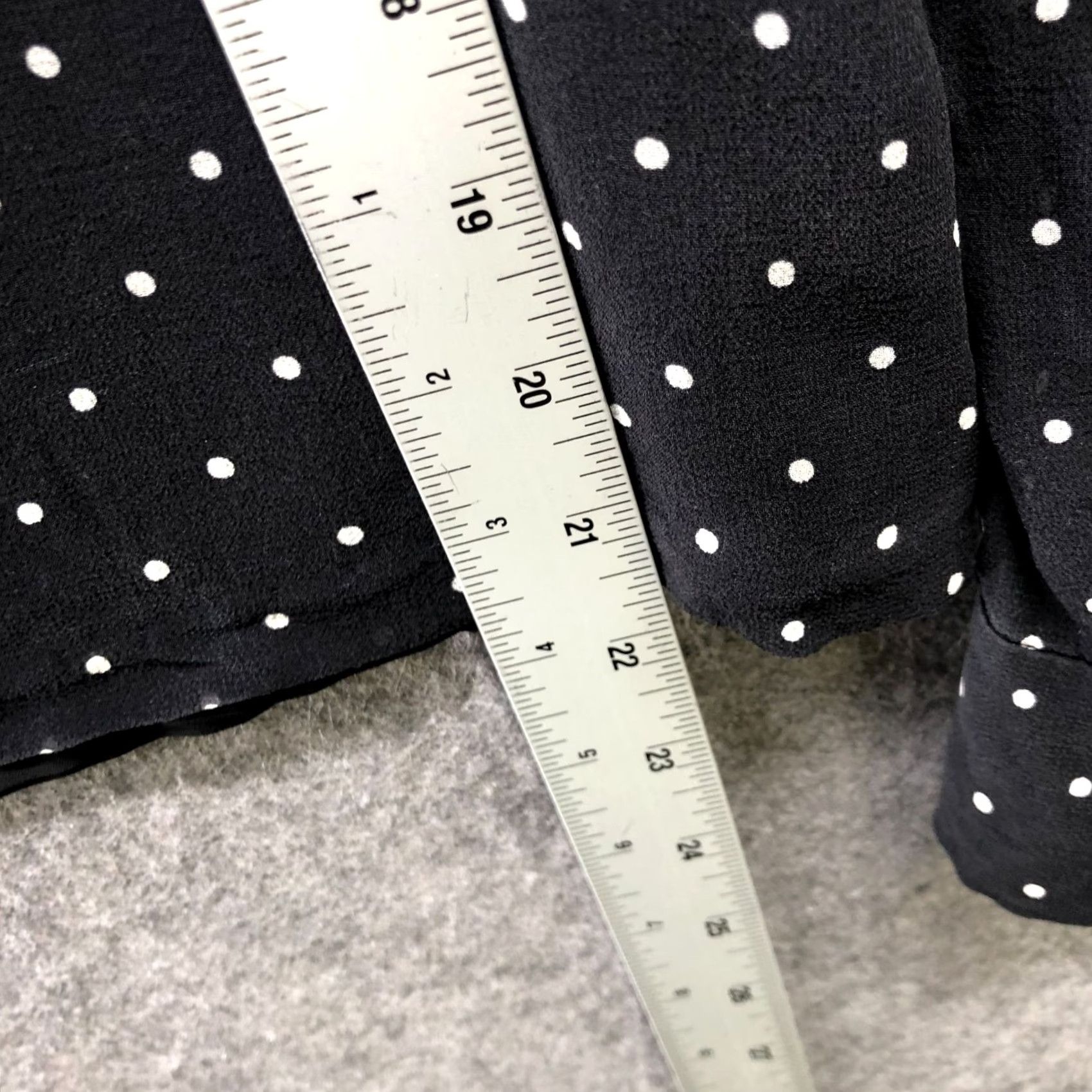 Vintage Intermix Silk Blouse Womens S Black White Polka Dot Puff Sleeve Long Sleeve Round Neck Shirt Women’s S Polka Dot Puff Sleeve Blouse Size S / US 4 / IT 40 - 7 Thumbnail