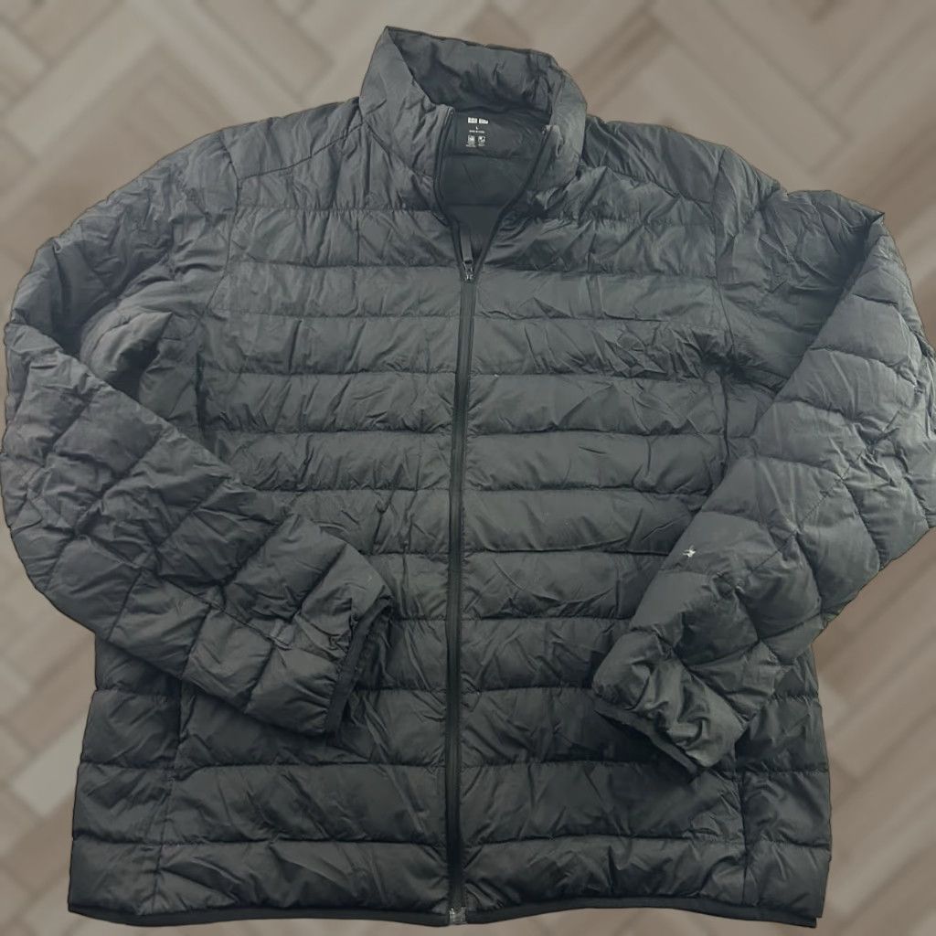 Uniqlo Uniqlo Lightweight Packable Down Jacket Men's Large Black Size US L / EU 52-54 / 3 - 1 Thumbnail