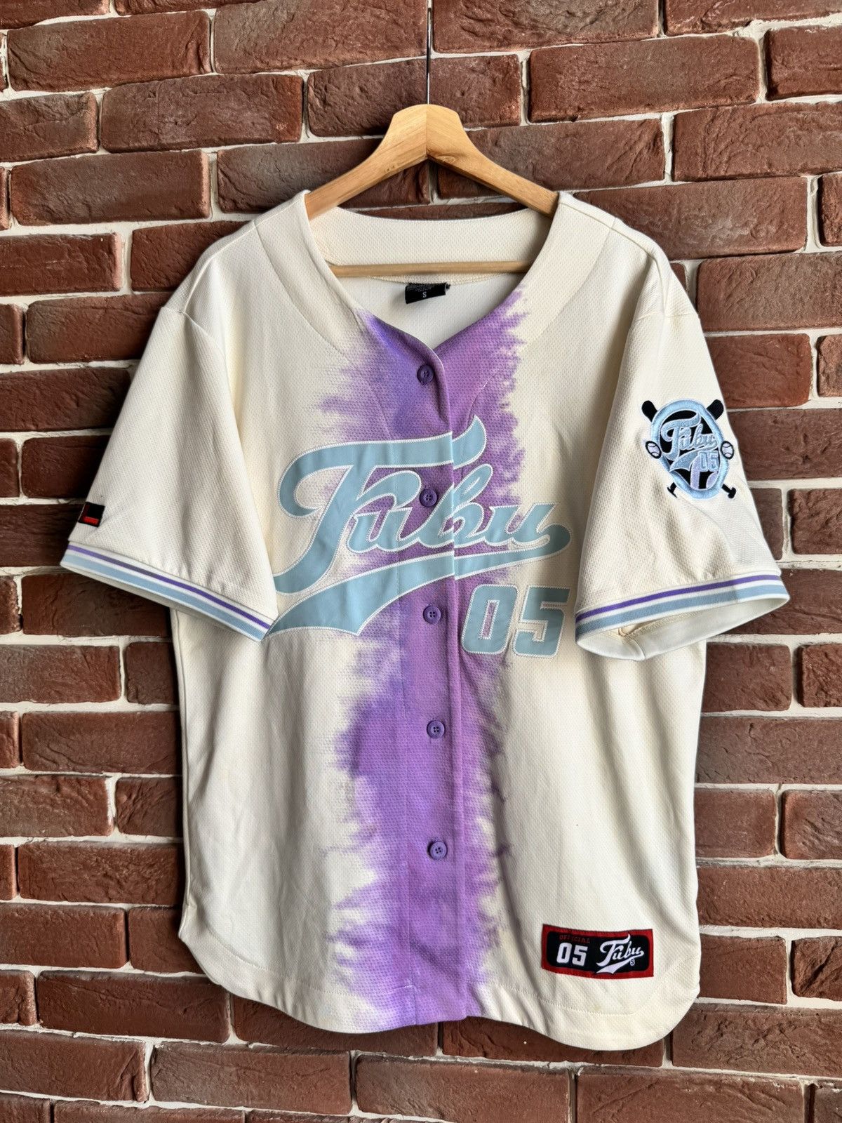 Fubu Vintage Fubu Baseball Jersey Button Ups T-Shirt Hip hop S Size US S / EU 44-46 / 1 - 1 Thumbnail