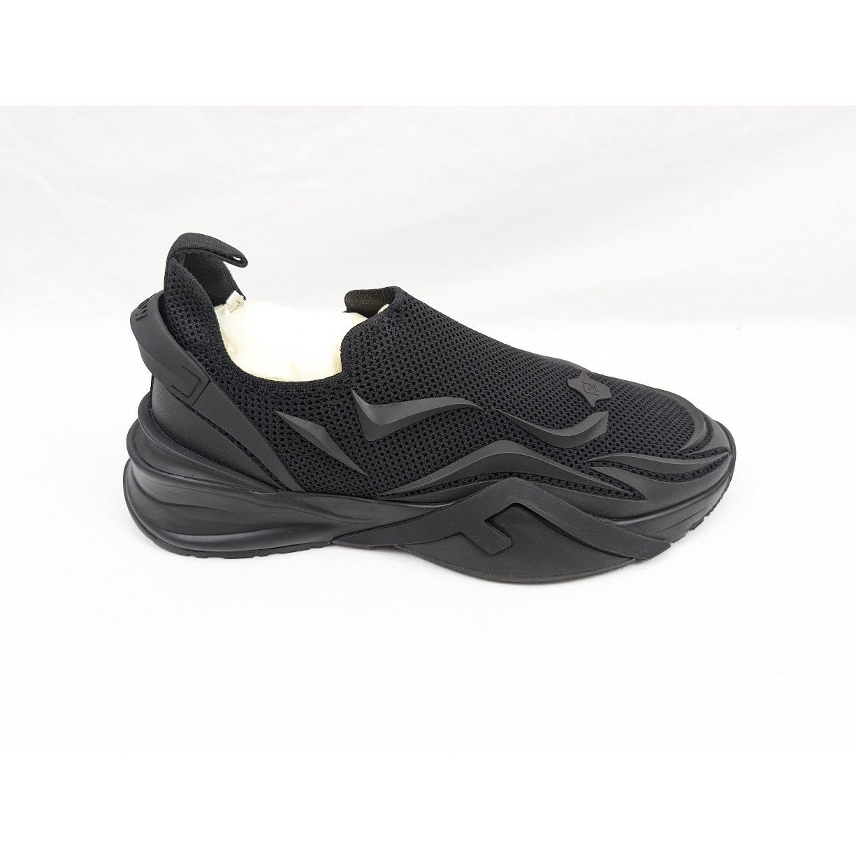 Fendi o1rshd1 Flow Sneakers in Black Size US 12 / EU 45 - 1 Thumbnail