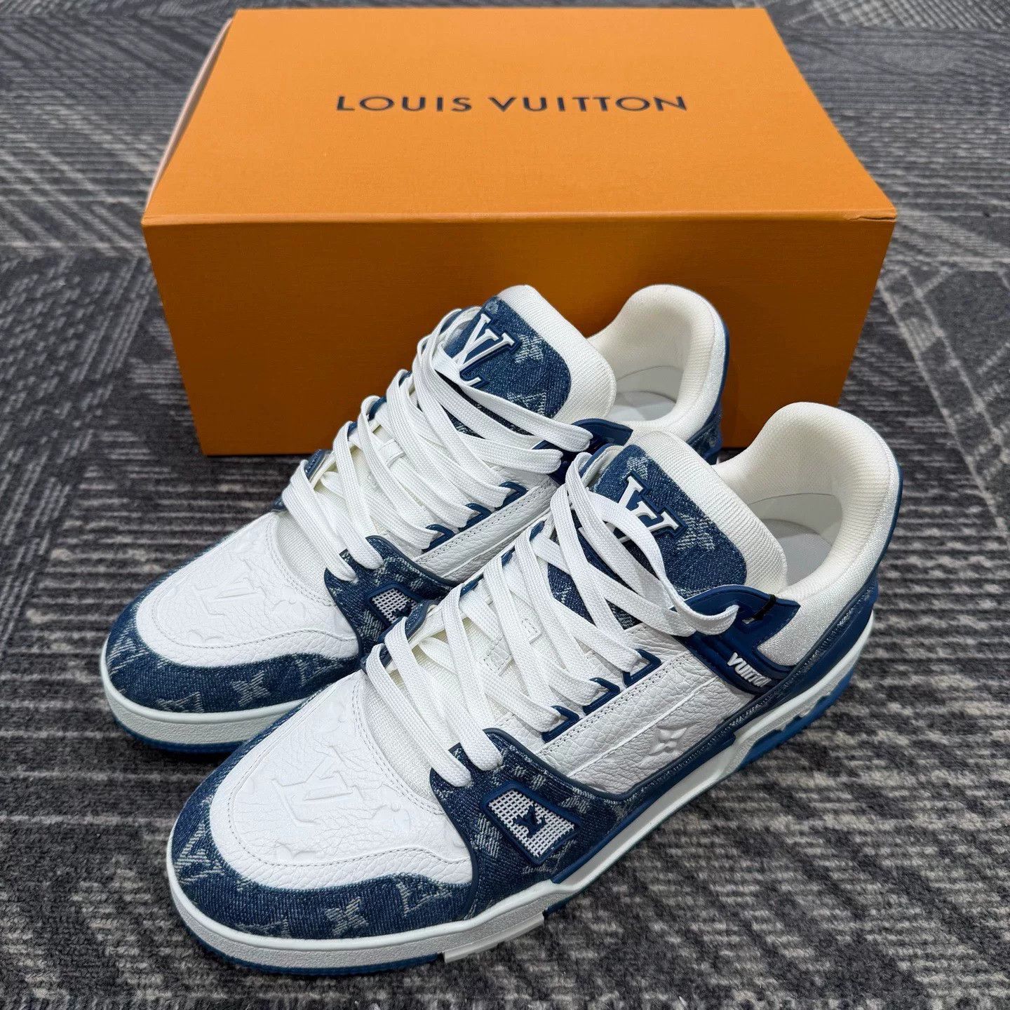 Louis Vuitton Louis Vuitton Blue Denim Trainers Size 44.5 Size US 11 / EU 44 - 1 Thumbnail