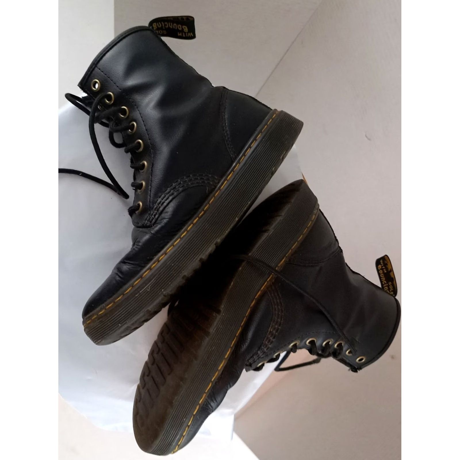 Dr. Martens VINTAGE Dr. Martens 1460 Zavala Combat Boots Boots Mens US 7 UK 6 EU 39 Black Leather Ankle Lace Up Round Toe Size US 7 / EU 40 - 7 Thumbnail