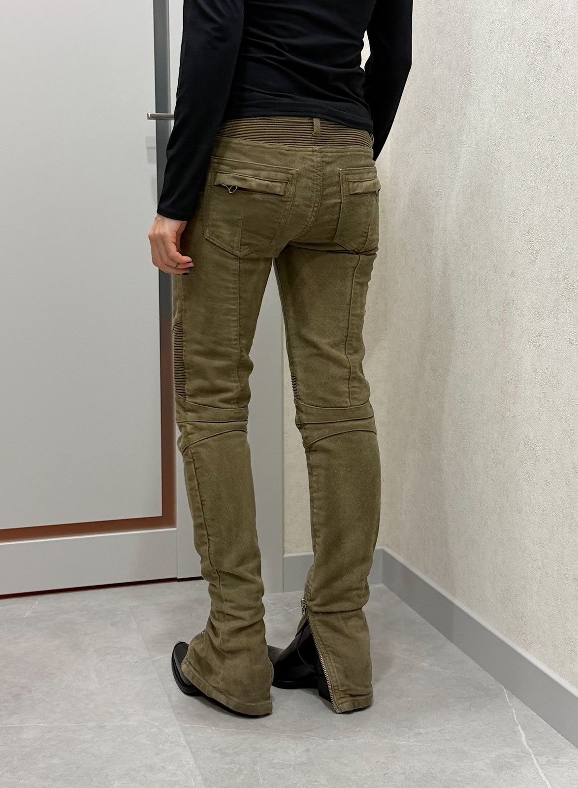 Balmain BALMAIN Decarnin SS 2010 Wax ‘Stain’ Biker Denim Zip Jeans Size US 28 / EU 44 - 4 Thumbnail