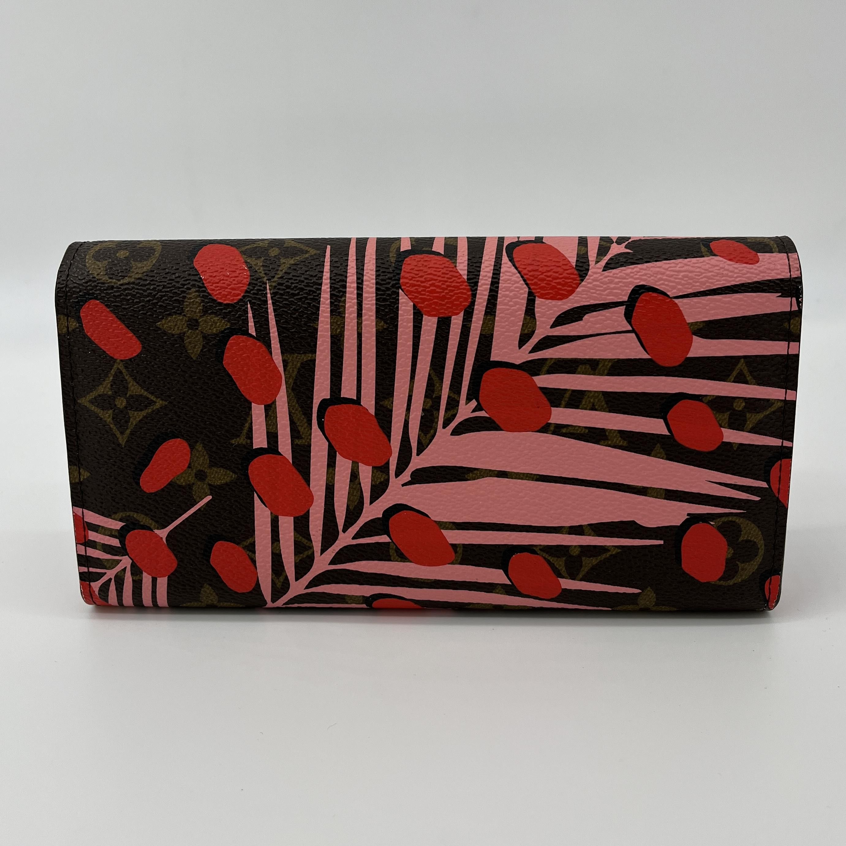 Louis Vuitton Louis Vuitton (LV) Sarah leather snap button printed wallet Size ONE SIZE - 3 Thumbnail
