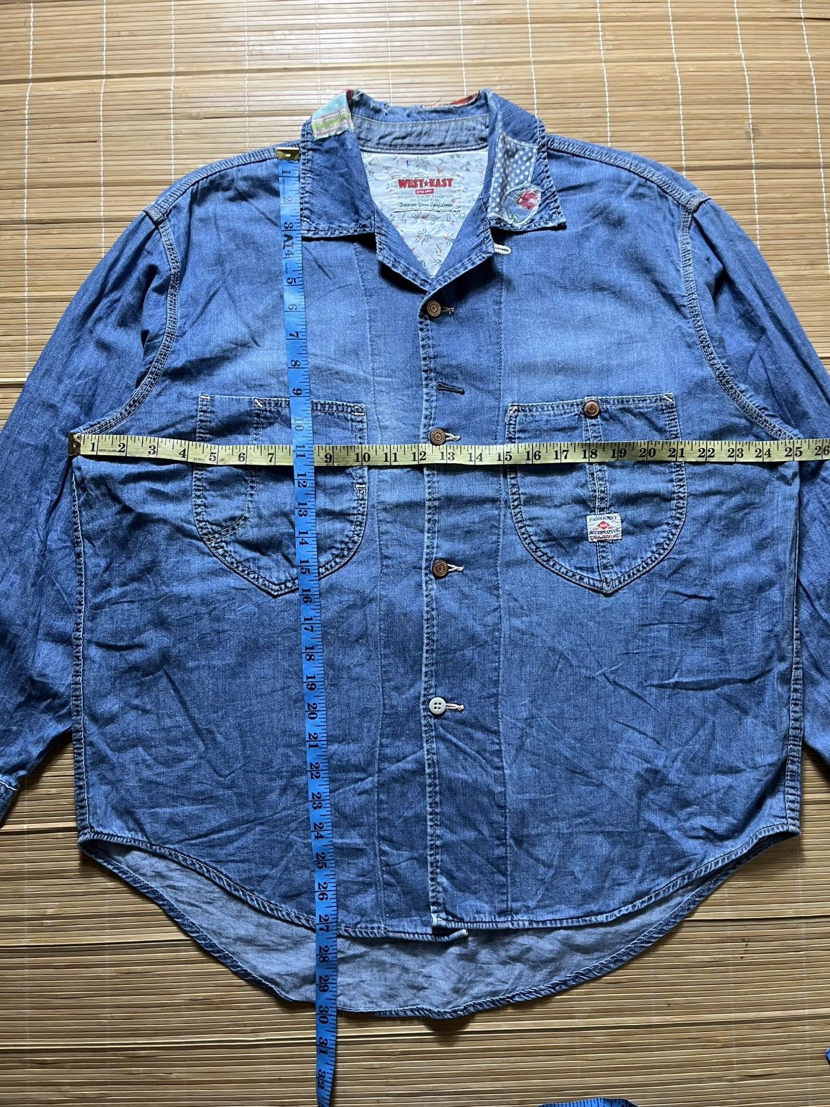Japanese Brand Vintage 90s RNA west east boxy denim shirt Size US M / EU 48-50 / 2 - 8 Thumbnail