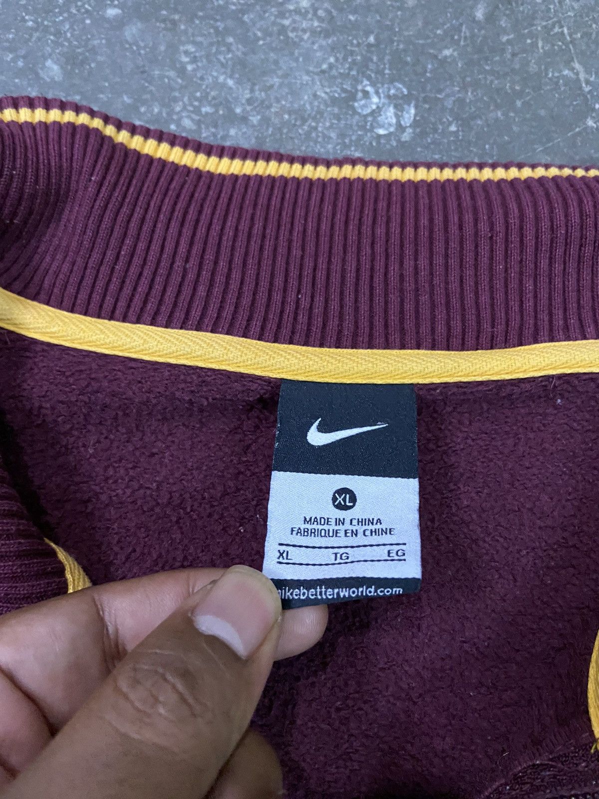 Nike × Vintage Vintage Y2K Nike Minosotta Half Zipped Sweater Size US L / EU 52-54 / 3 - 9 Thumbnail