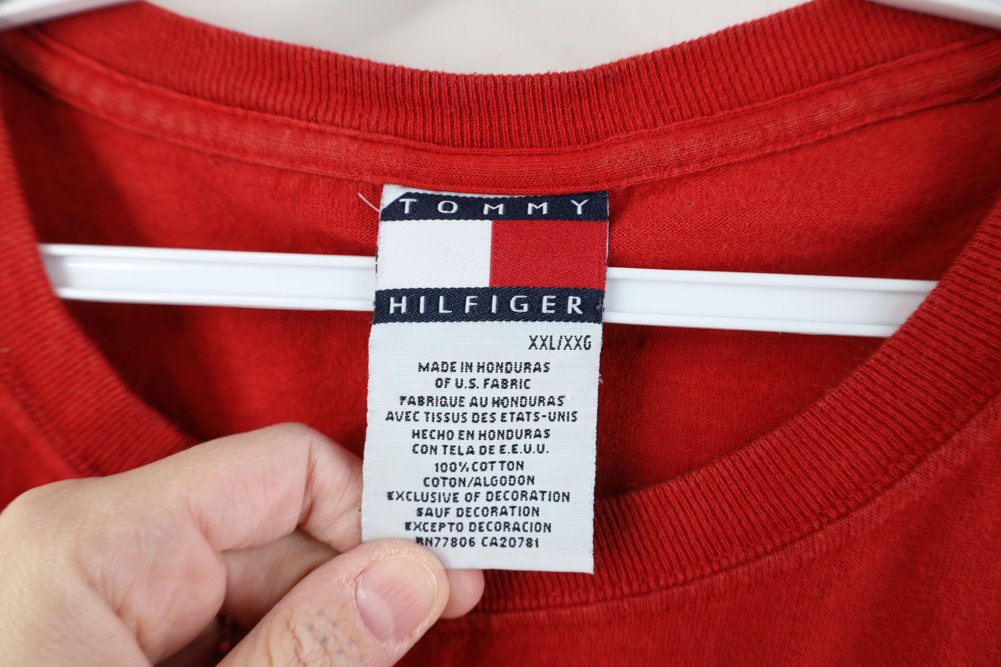 Tommy Hilfiger Vintage 90s Tommy Hilfiger Spell Short Sleeve T-Shirt Red Size US XXL / EU 58 / 5 - 9 Thumbnail