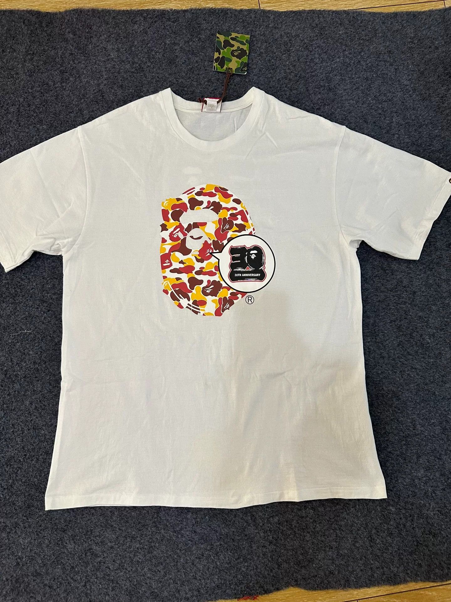 Bape Bape T Multi Glow T-Shirt Casual Size US XXL / EU 58 / 5 - 1 Thumbnail
