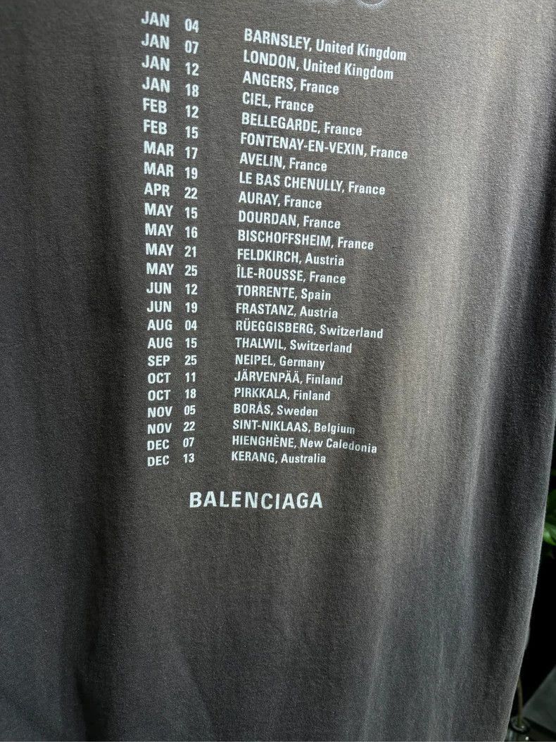 Balenciaga Balenciaga short sleeved mud dyed washed gray Speed Hunter Size US S / EU 44-46 / 1 - 7 Thumbnail