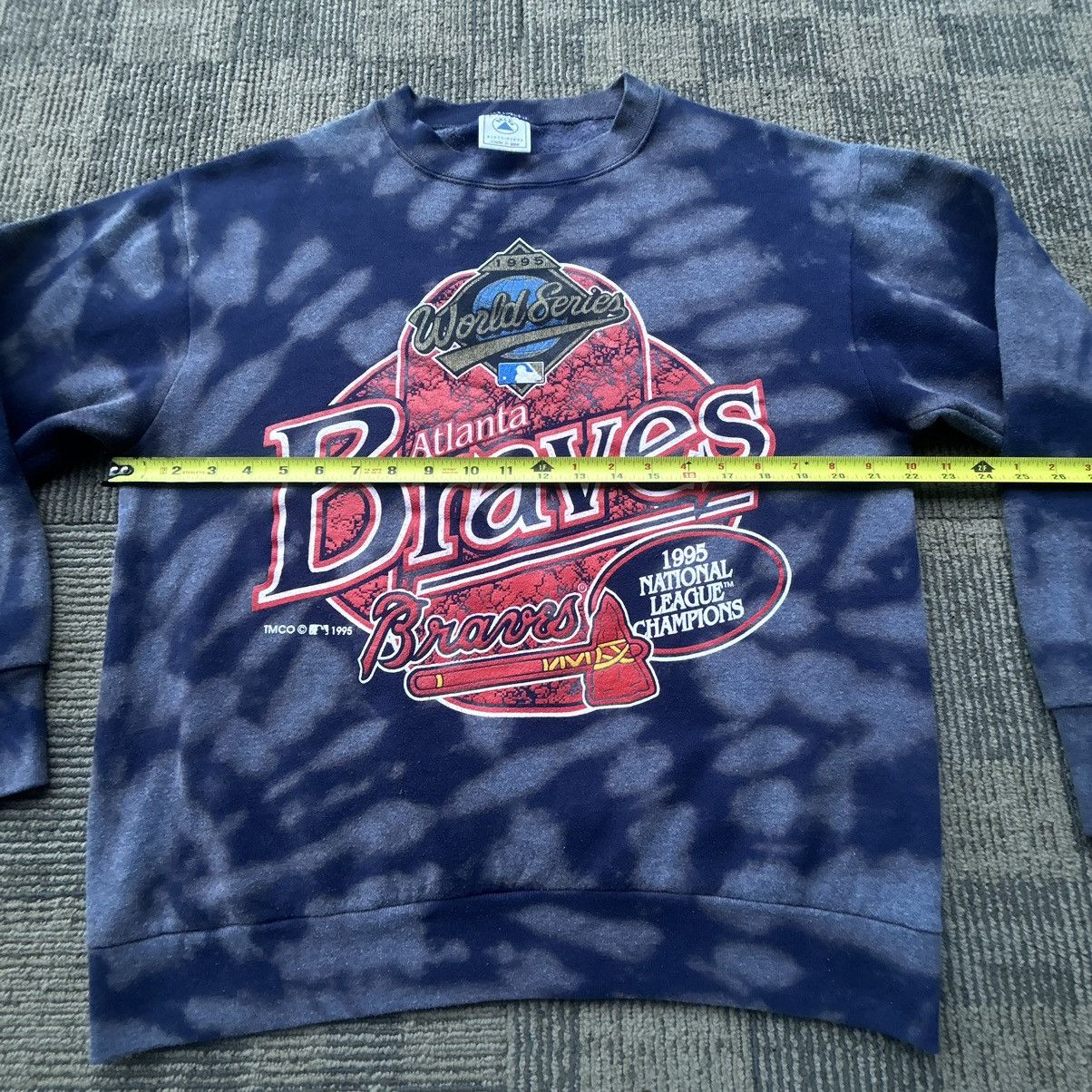 Vintage Vintage 1995 Atlanta Braves World Series Navy Blue Crewneck Size US S / EU 44-46 / 1 - 5 Thumbnail