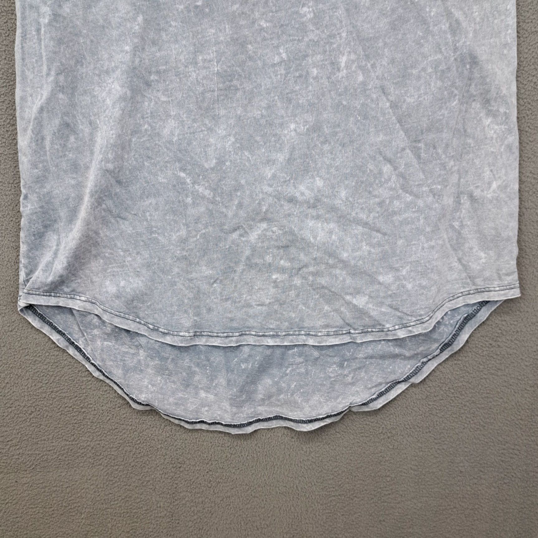 Harley Davidson Harley Davidson Shirt Women L Gray Motorcycle Graphic Lace Shoulders Crew Neck Short Sleeve 100% Cotton Womens Size L / US 10 / IT 46 - 7 Thumbnail