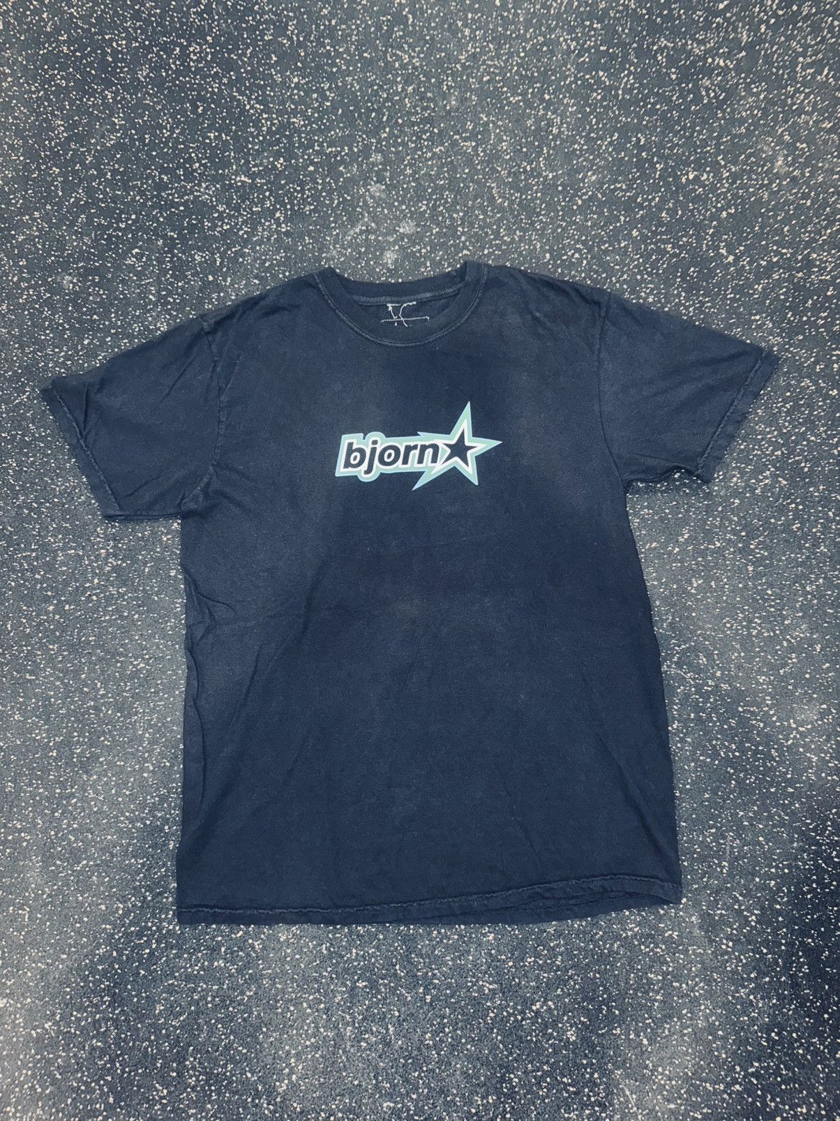 Rap Tees JID x Smino Luv Is 4Ever 2023 Tour Bjorn Star Black Tee Size US L / EU 52-54 / 3 - 1 Thumbnail