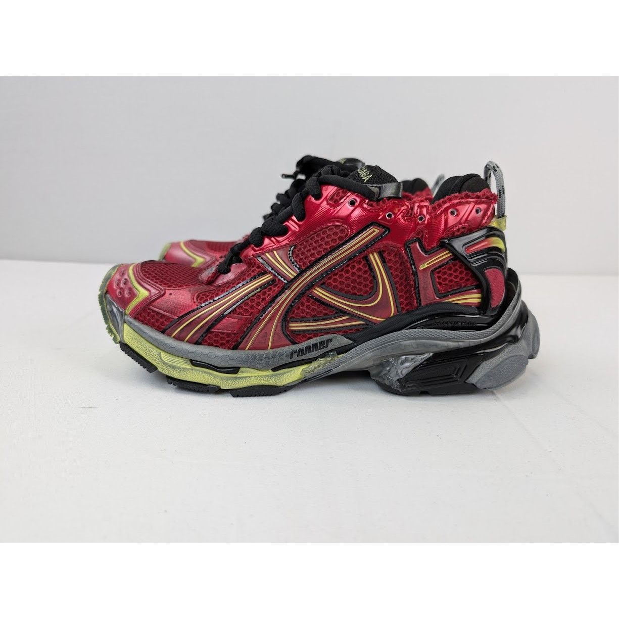 Balenciaga o1rshd1 Mesh Rubber Runner in Red/Yellow/Grey/Black Size US 8 / EU 41 - 9 Thumbnail