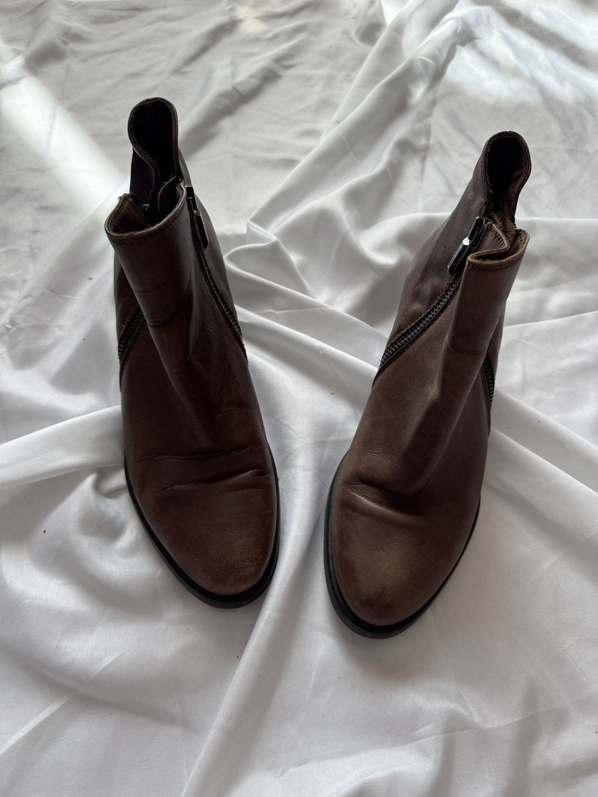 Hysteric Glamour Avant Garde Vintage Double Zip Real Faded Leather Heel Boots Size US 8 / IT 38 - 2 Thumbnail