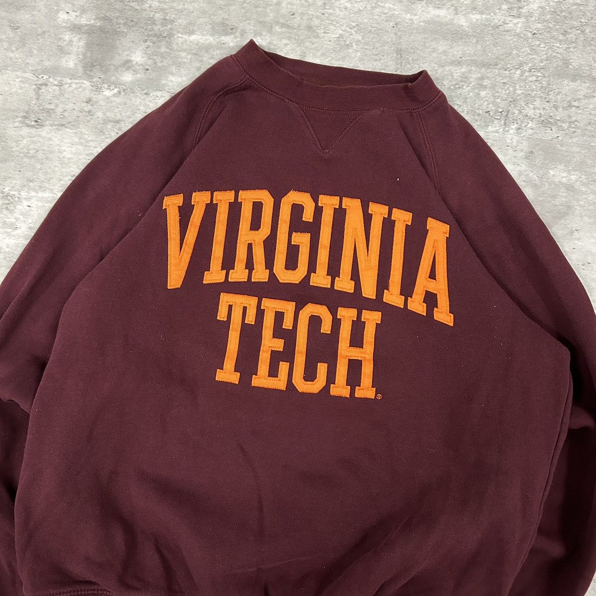 Vintage Virginia Tech Crewneck Sweatshirt sz Medium Size US M / EU 48-50 / 2 - 2 Thumbnail