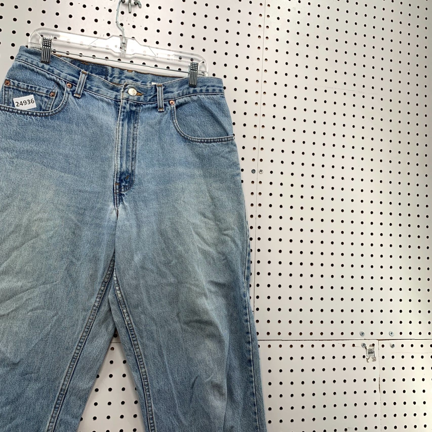 Levi's VINTAGE Levi's Jeans Main Selling Point: 560 Loose Fit Tapered Crop Leg Denim Men Size 32x22 Blue Mens 90s Levi's 560 Jeans Size US 32 / EU 48 - 4 Thumbnail