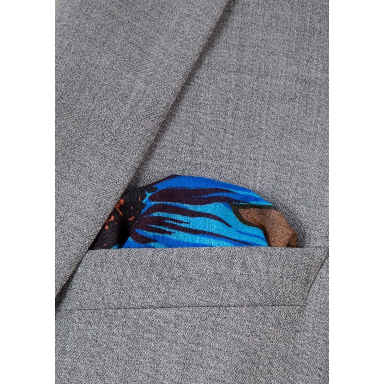 Paul Smith NWT Paul Smith Sunflower Pocket Square Made in Italy. Size ONE SIZE - 3 Thumbnail