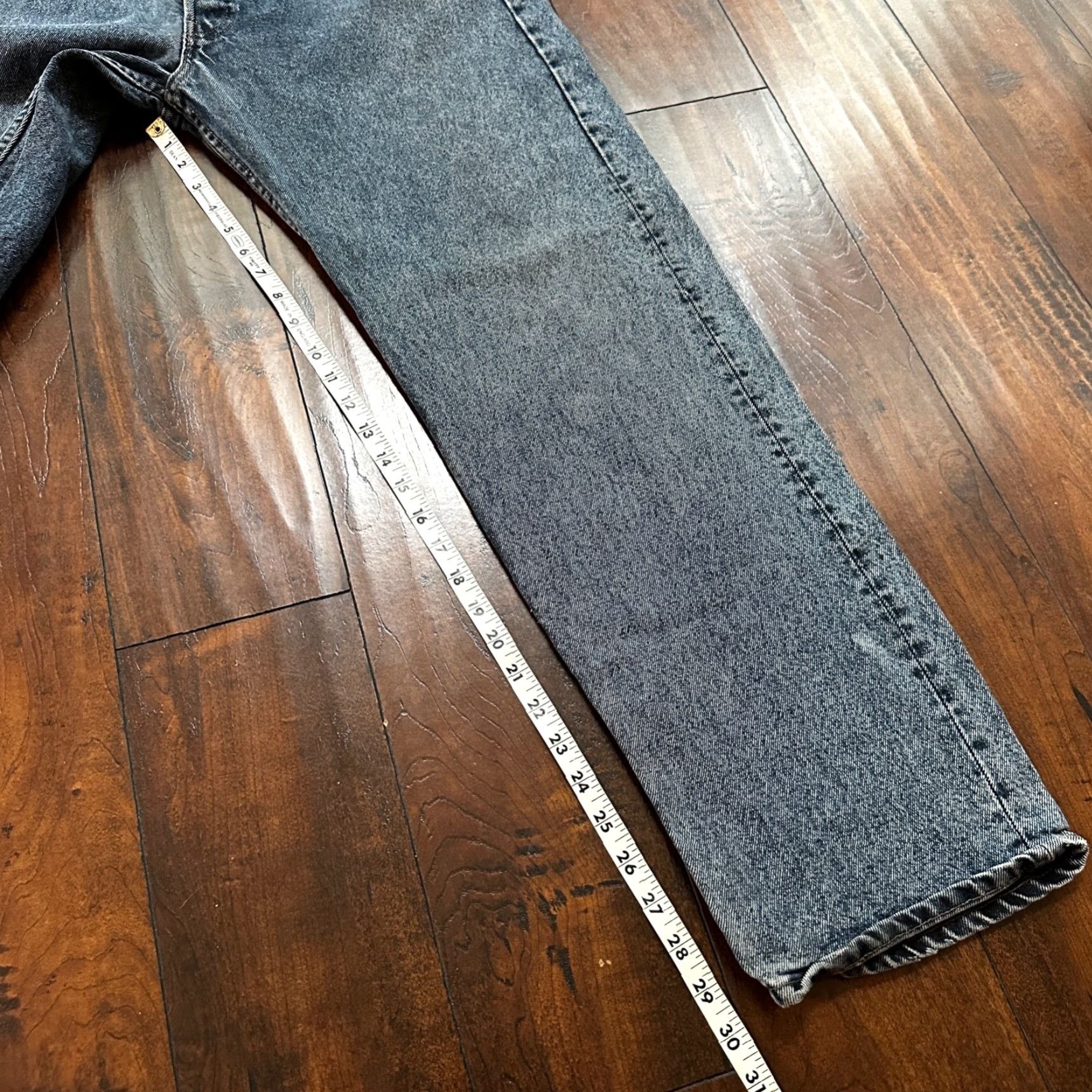 Levi's VINTAGE Levi's Jeans 501 Button Fly 38x32 Men Regular Denim Blue 90s Straight (MidRise) 34x30 USA Tag XX Act 34x30 Size US 38 / EU 54 - 5 Thumbnail