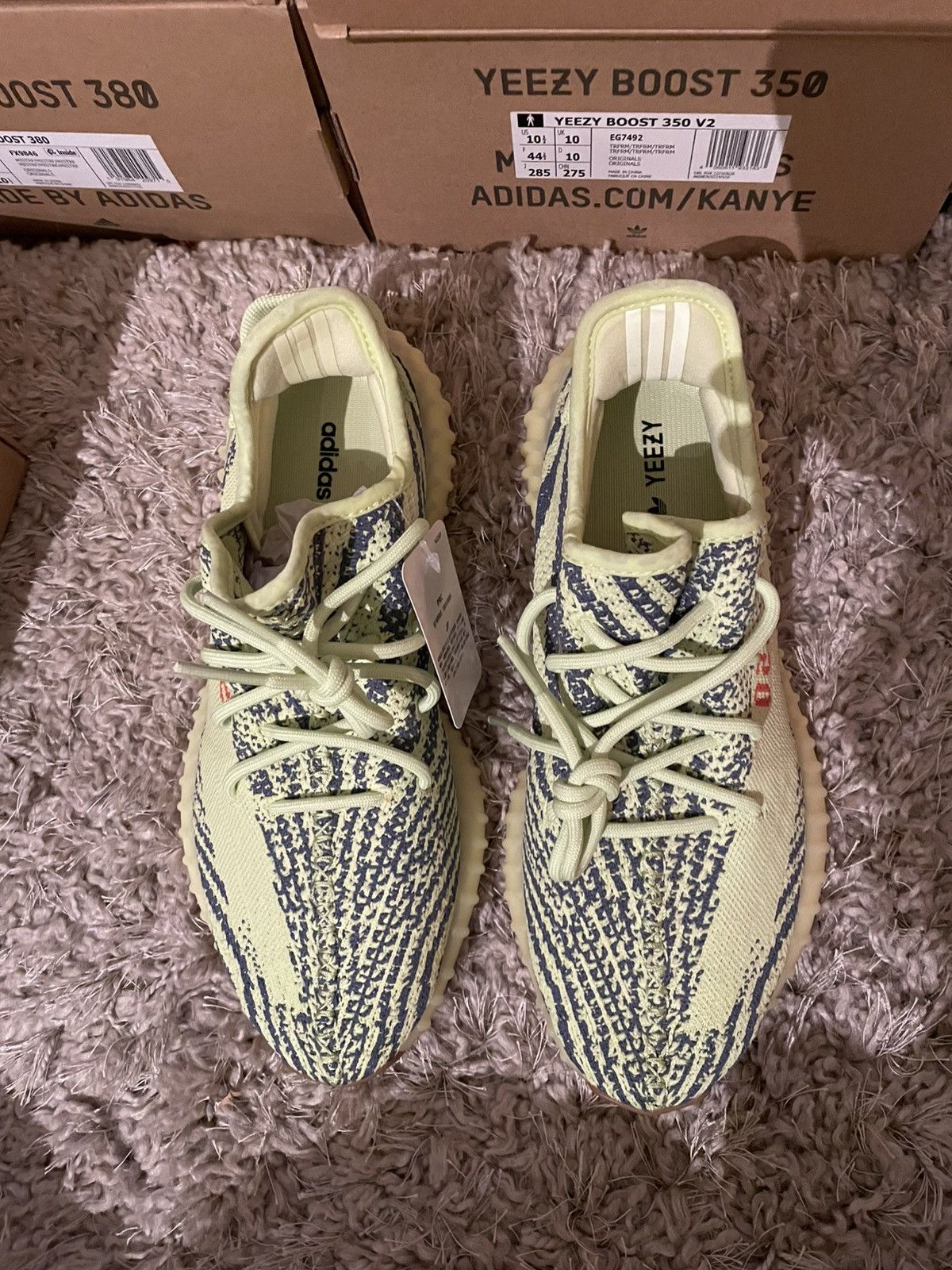Yeezy Yeezy 350 V2 Semi Frozen Yellow Size US 9.5 / EU 42-43 - 5 Thumbnail