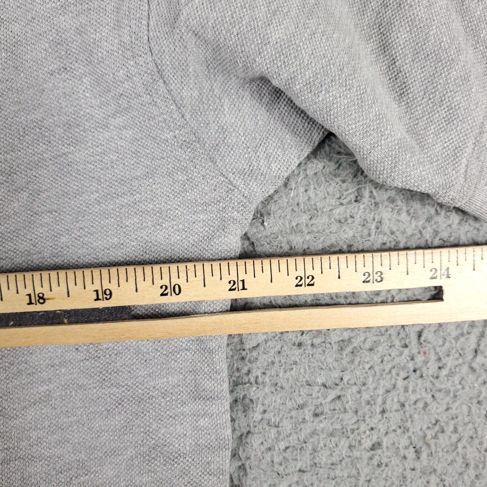 Tommy Hilfiger VINTAGE Tommy Hilfiger Polo Shirt Mens Medium Gray Short Sleeve Shirt Adult Medium Gray Tommy Hilfiger Polo Mens Medium Gray + Keywords Size US M / EU 48-50 / 2 - 6 Thumbnail