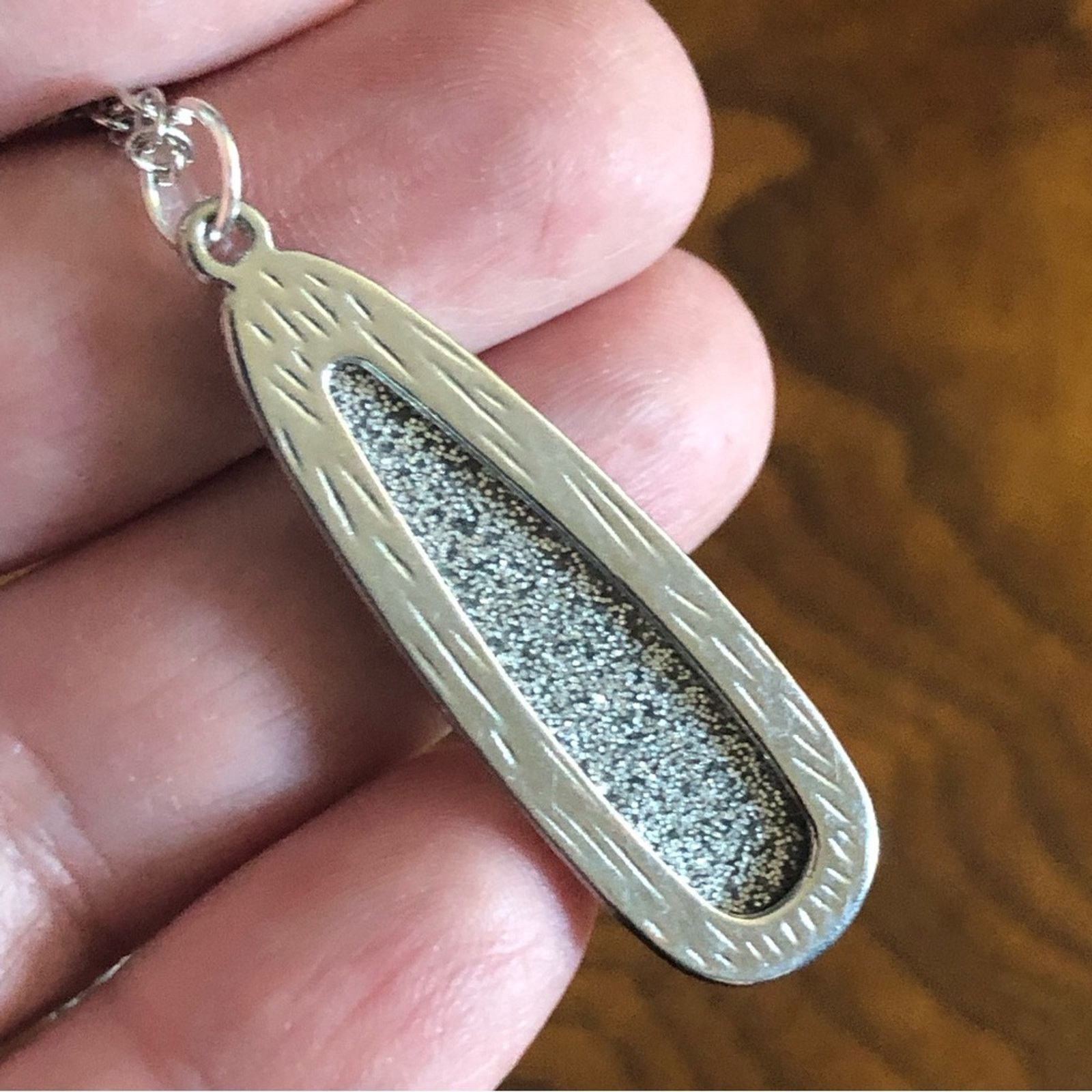 Jewelry Elegant long raindrop silver sparkle faceted gem on chain Size ONE SIZE - 11 Thumbnail