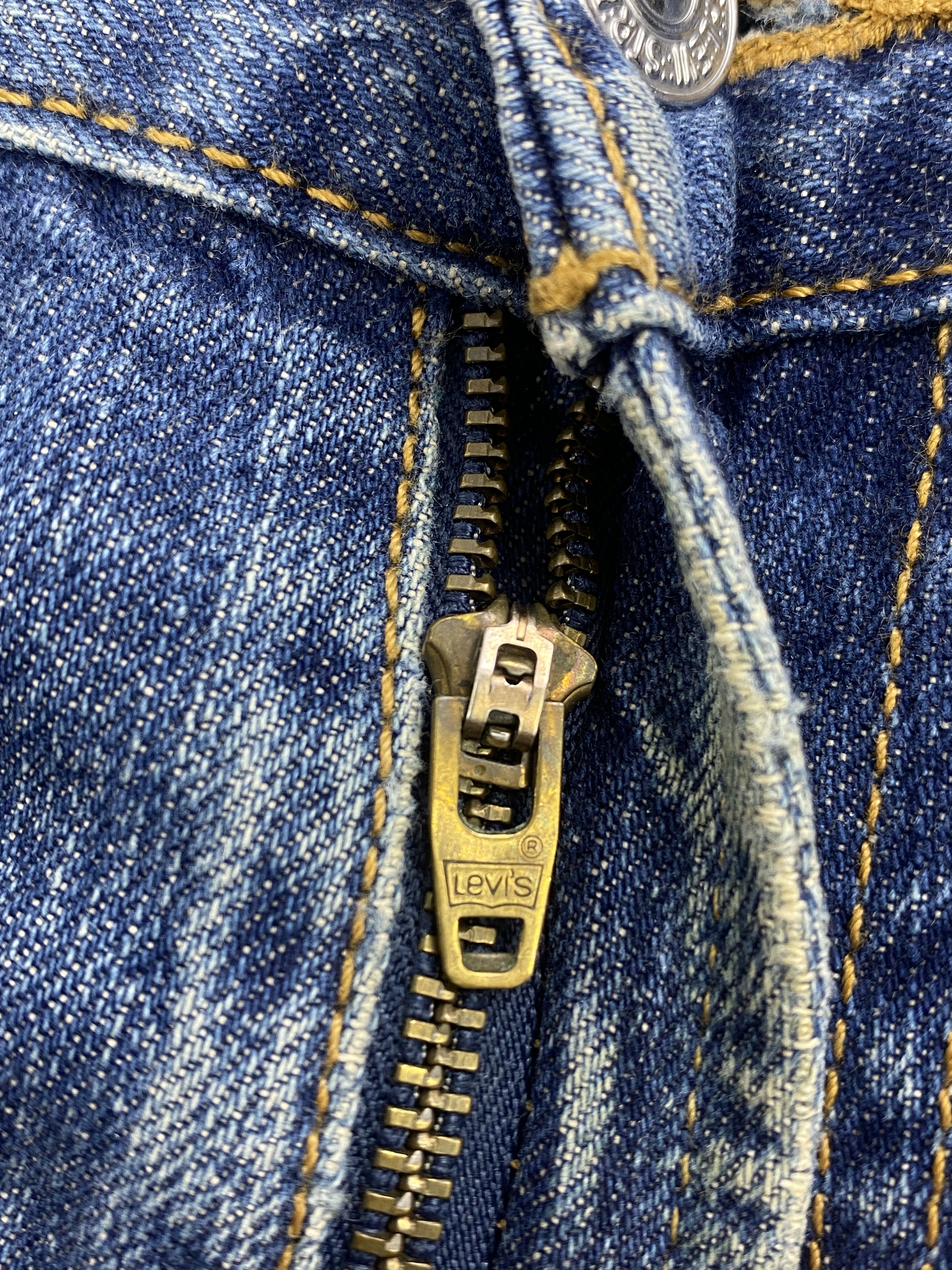 Levi's × Vintage Vintage Levis 559 Stone Washed Denim Jeans Size US 36 / EU 52 - 10 Thumbnail