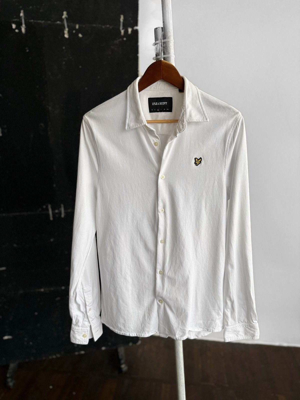 Lyle & Scott Lyle&Scott Mens White Oxford LS Eagle Logo Button Shirt Size US M / EU 48-50 / 2 - 1 Thumbnail