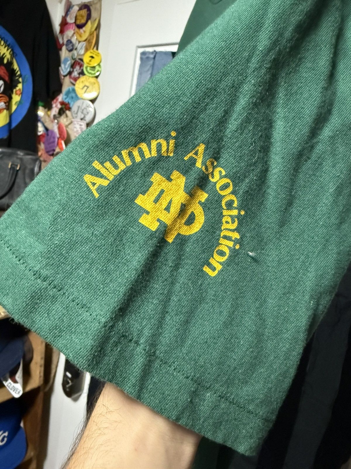Vintage 90s Notre Dame Football The Tradition Continues Shirt Size US XL / EU 56 / 4 - 5 Thumbnail