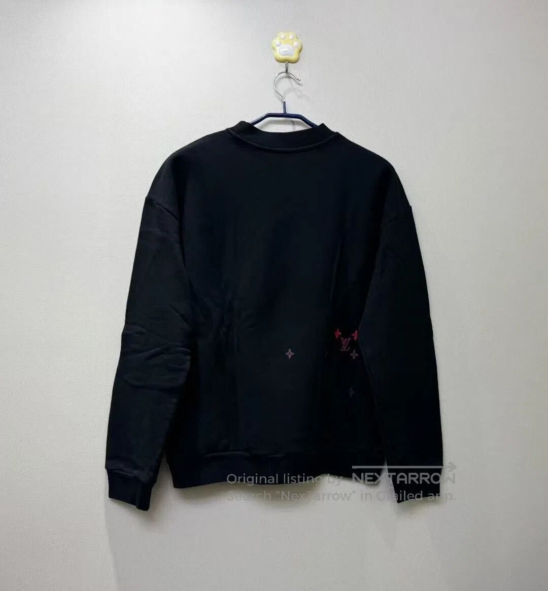 Louis Vuitton Louis Vuitton LV Embroidered Gradient Logo Sweatshirt. Size US L / EU 52-54 / 3 - 4 Thumbnail