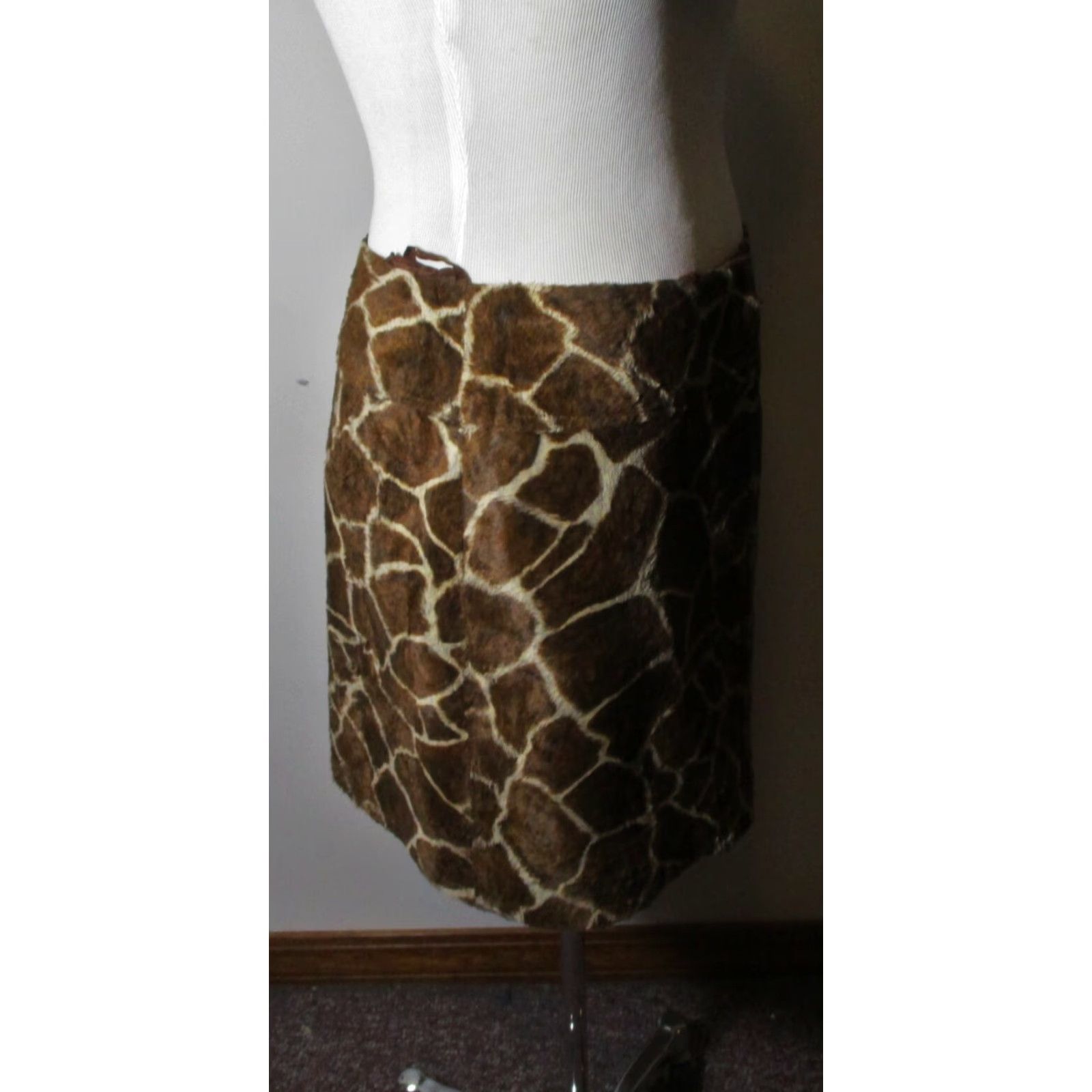 Nanette Lepore NANETTE LEPORE Brown Faux Fur Skirt Women's Size 6 Size 28" / US 6 / IT 42 - 3 Thumbnail