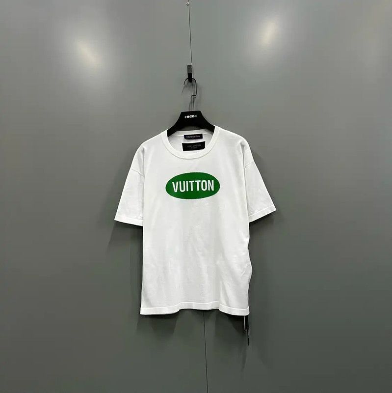 Louis Vuitton Louis Vuitton Summer White Logo Short Sleeve T-shirt 0089 Size US M / EU 48-50 / 2 - 1 Thumbnail