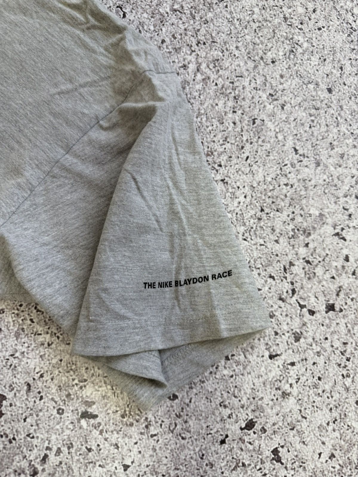 Nike × Vintage Vintage 2001 Nike Gan On Marathon Race Running T-shirt Size US L / EU 52-54 / 3 - 11 Thumbnail