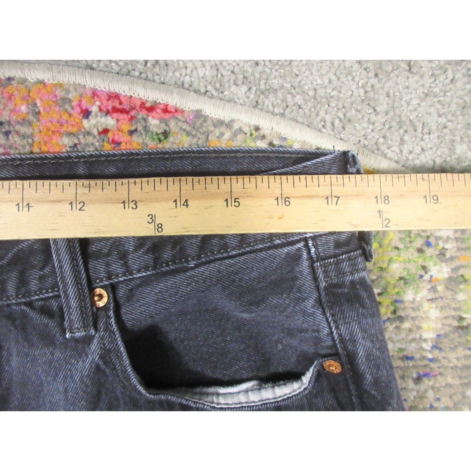 Levi's VINTAGE not applicable; use Levi's 501 Jeans 36x32 Black Denim Button Fly Classic Fit Straight 5-Pocket Mens Casual Everyday Denim Pants Size US 36 / EU 52 - 7 Thumbnail